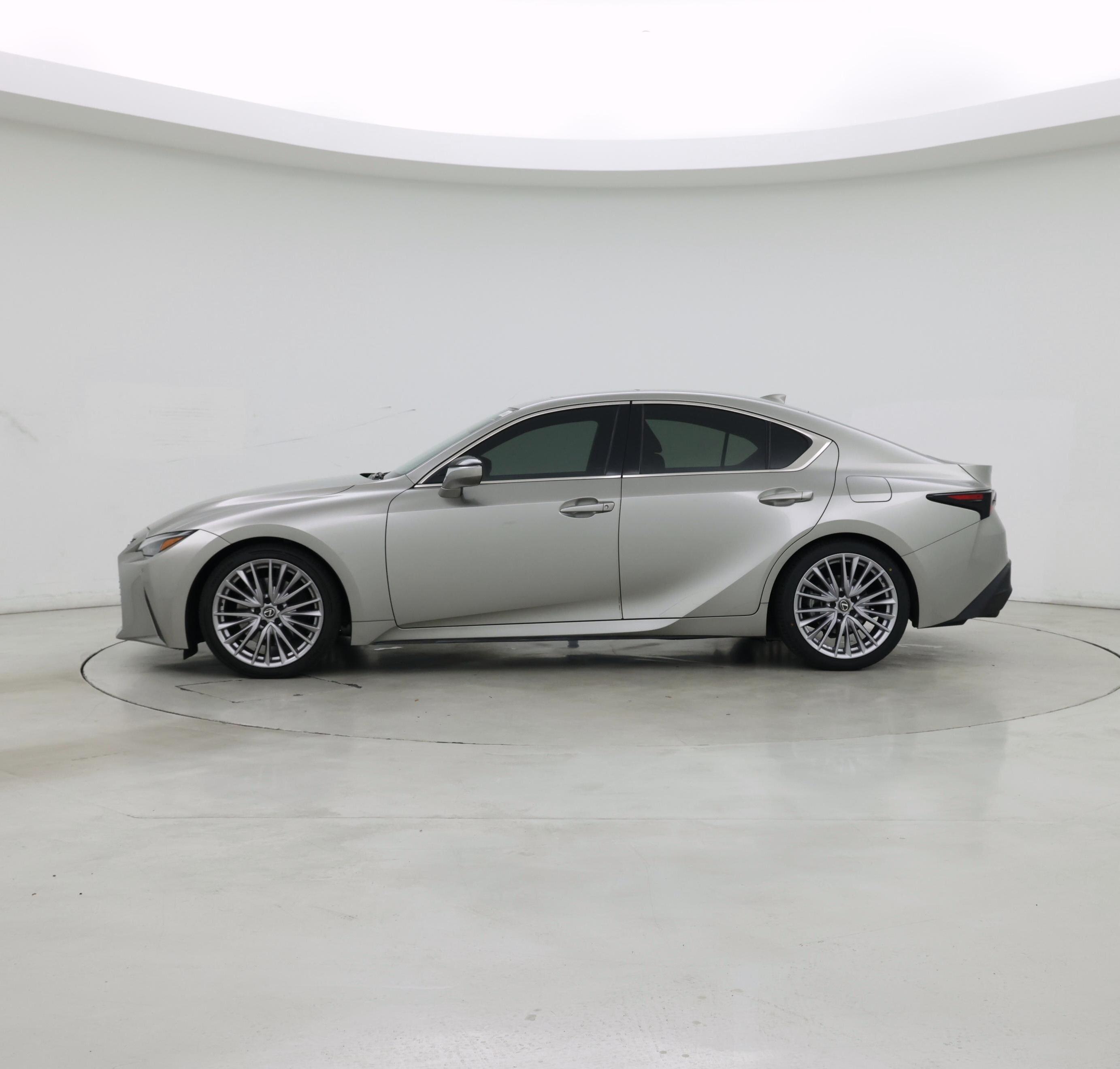 Thumbnail: 2023 Lexus IS - 3