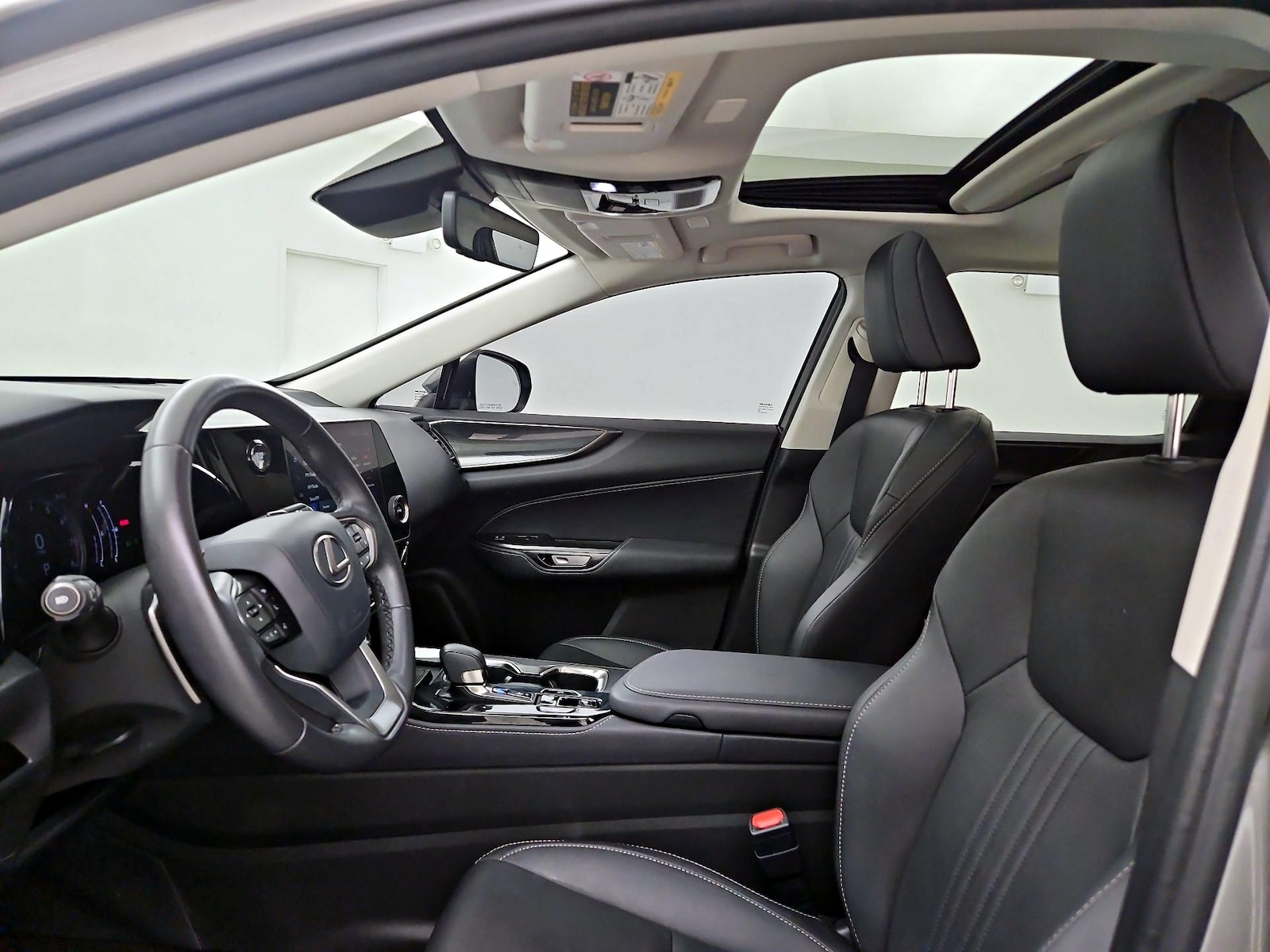 Sunroof(s) & Overhead Airbags