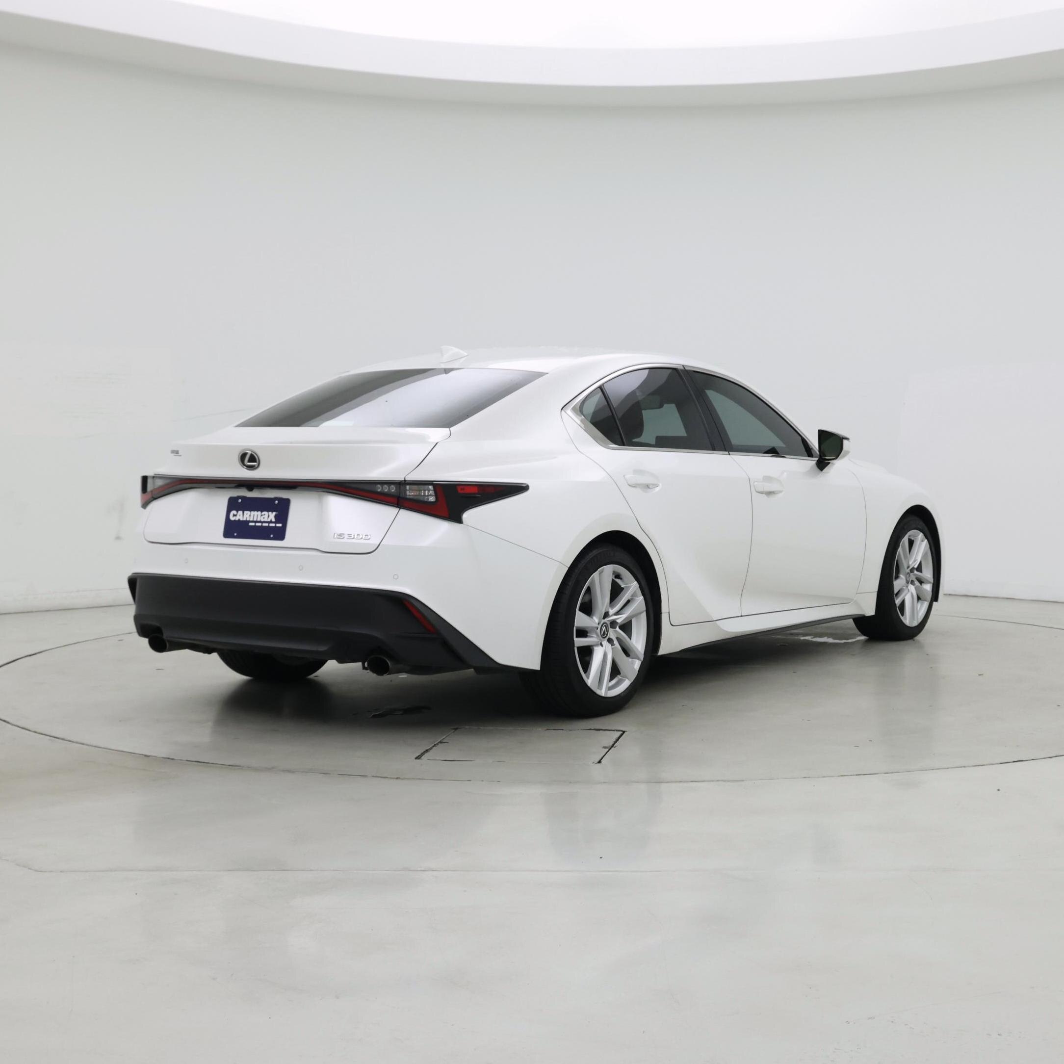Thumbnail: 2025 Lexus IS - 8