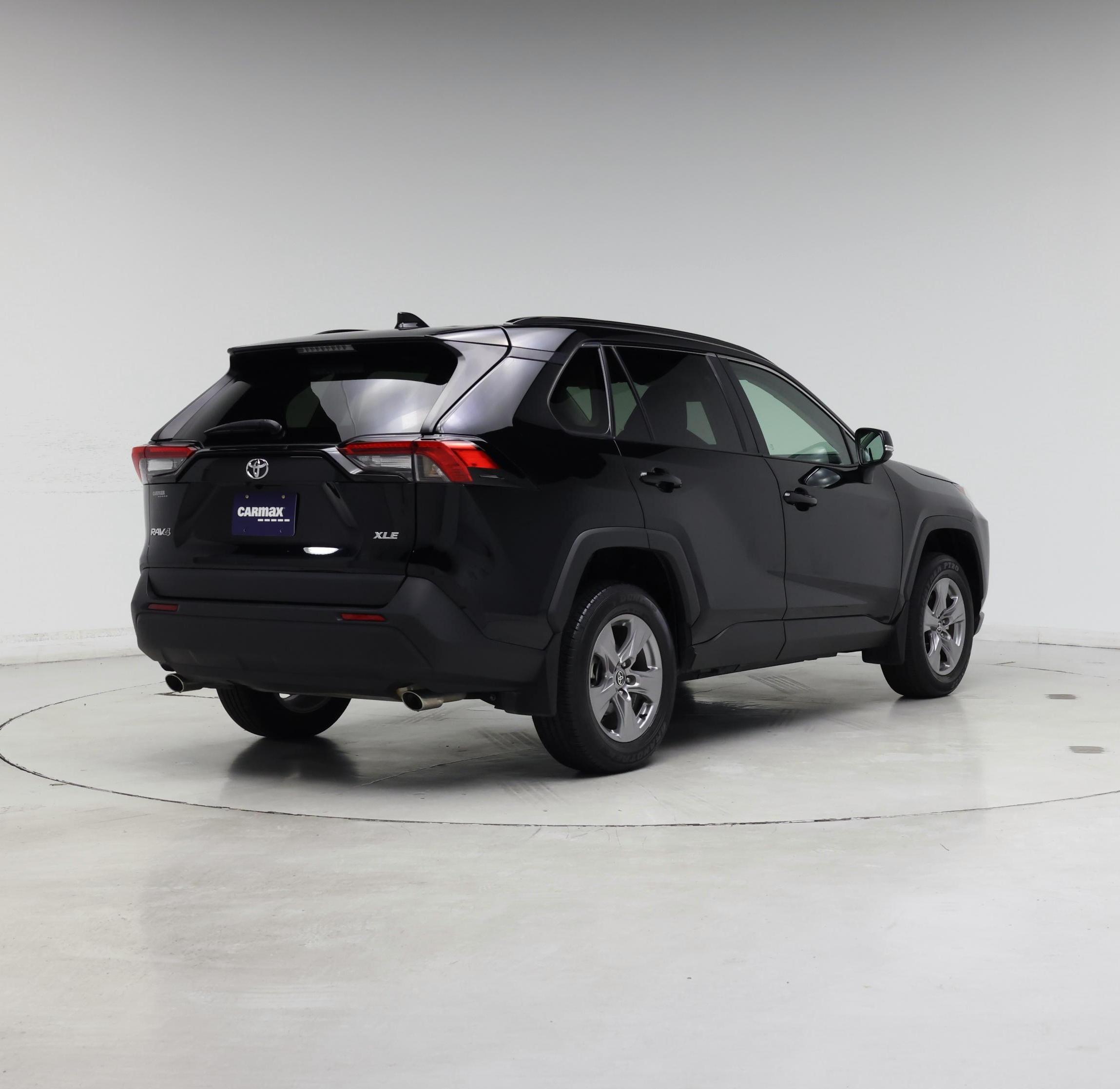 Thumbnail: 2025 Toyota RAV4 - 8