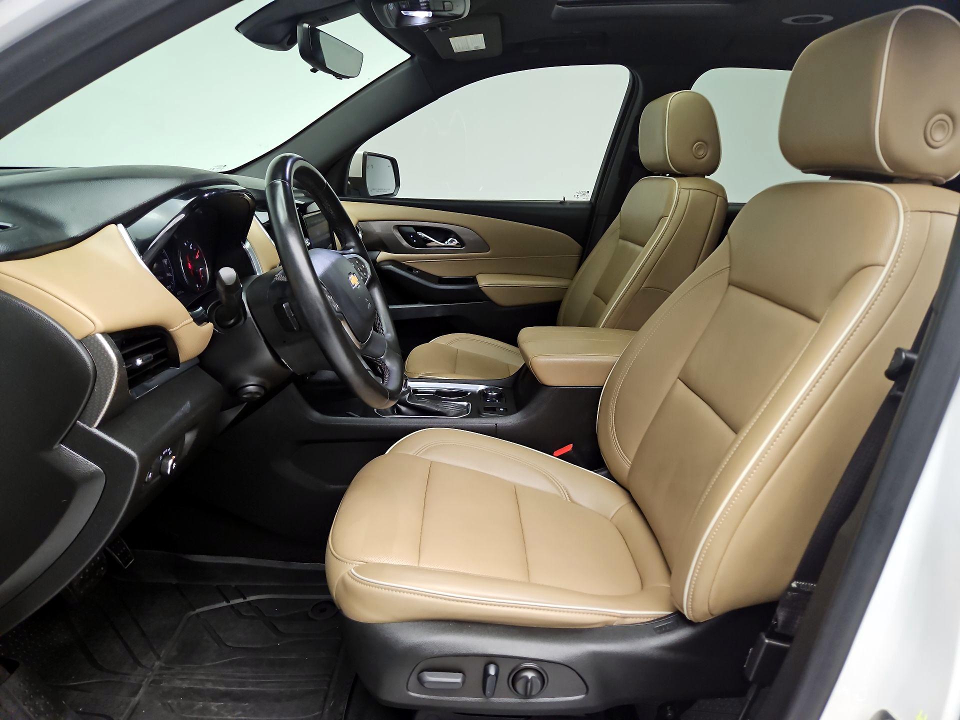 Thumbnail: 2023 Chevrolet Traverse - 11