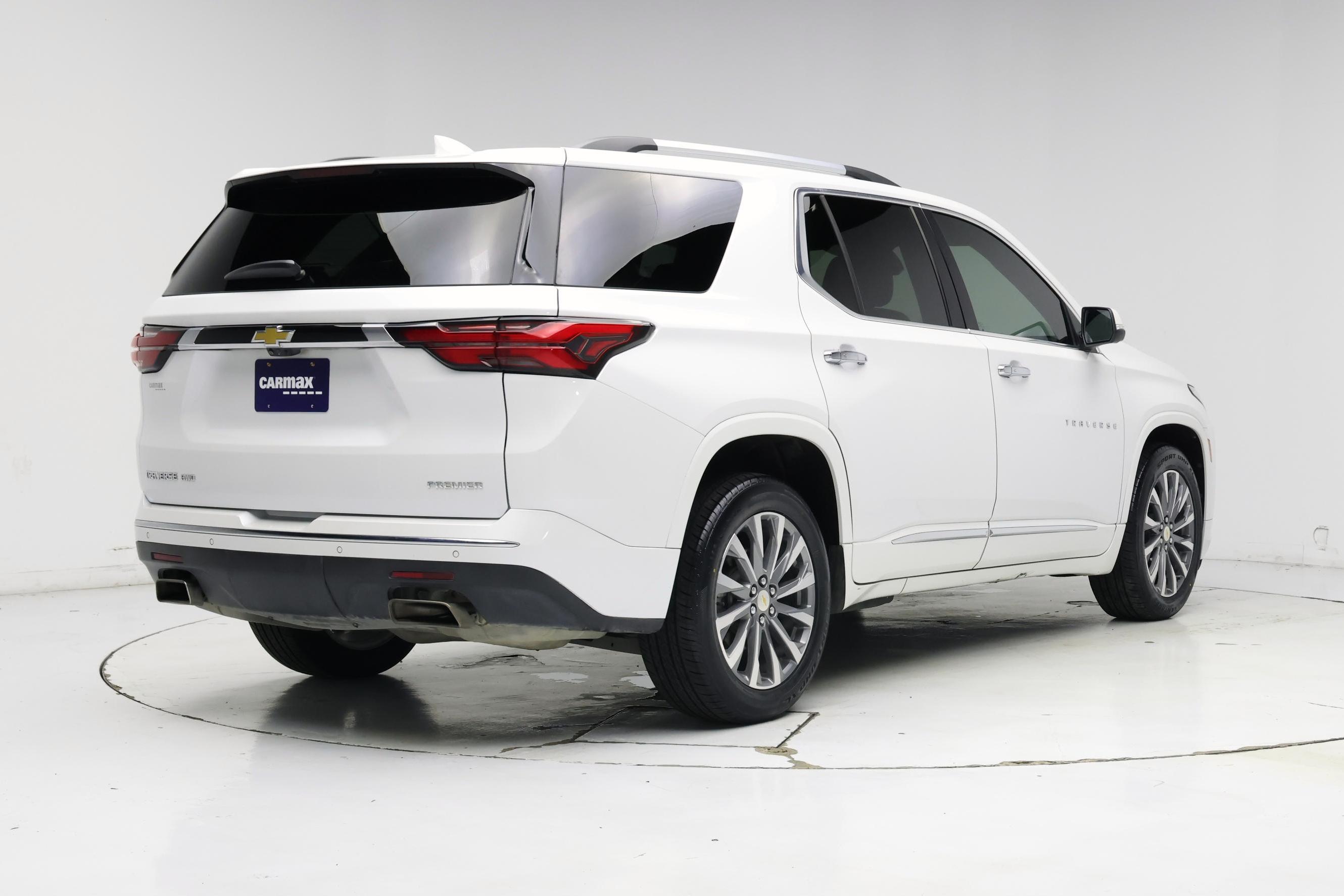 Thumbnail: 2023 Chevrolet Traverse - 8