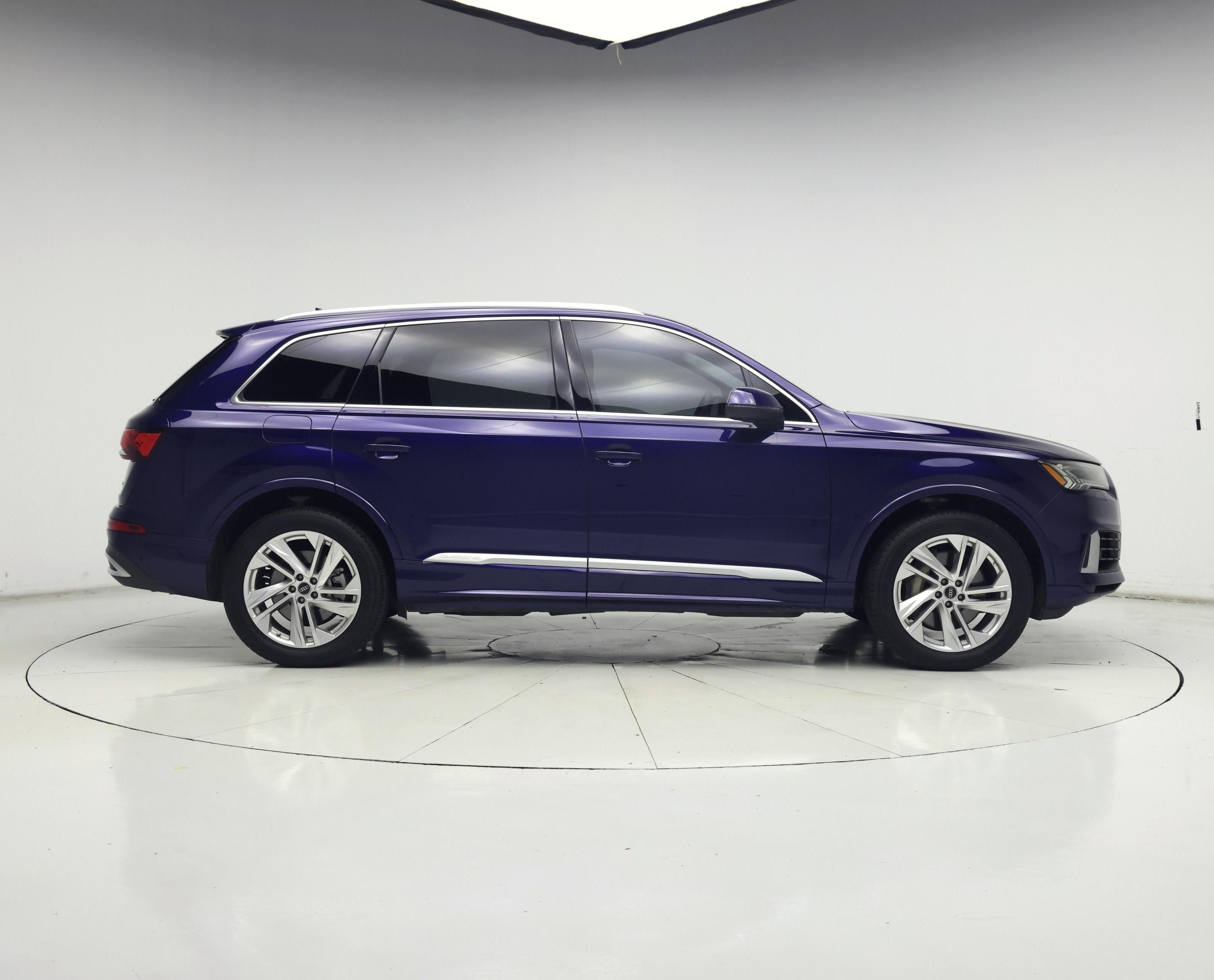 Thumbnail: 2023 Audi Q7 - 7