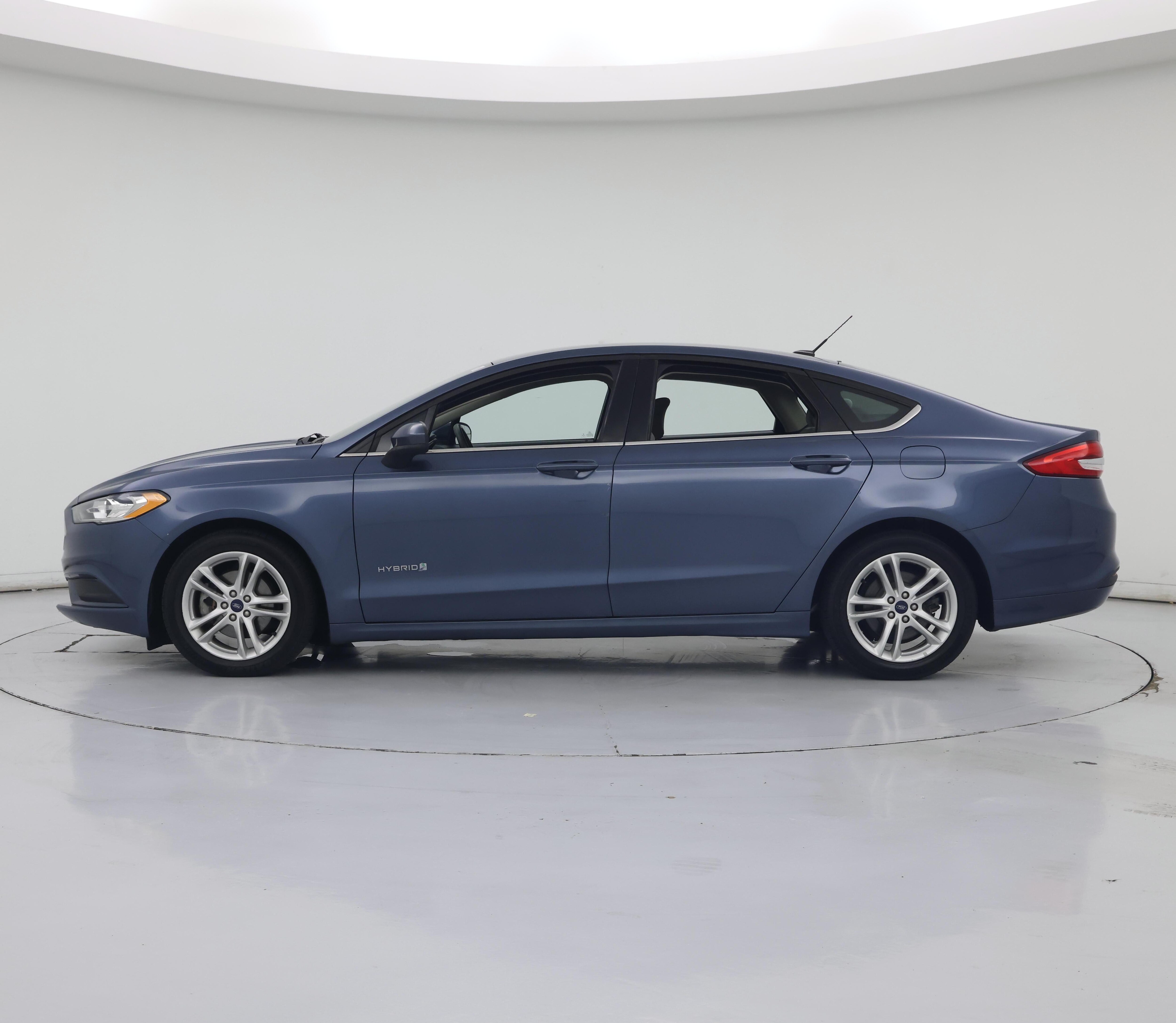Thumbnail: 2018 Ford Fusion - 3