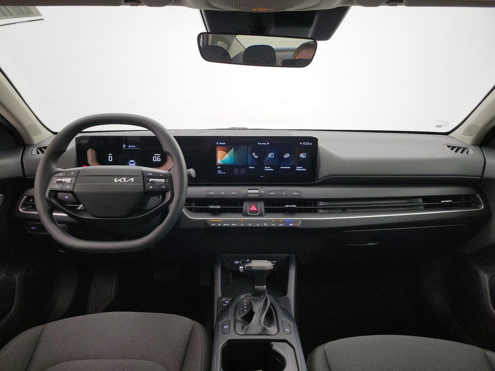 2025 Kia K4 LXS - Photo 10