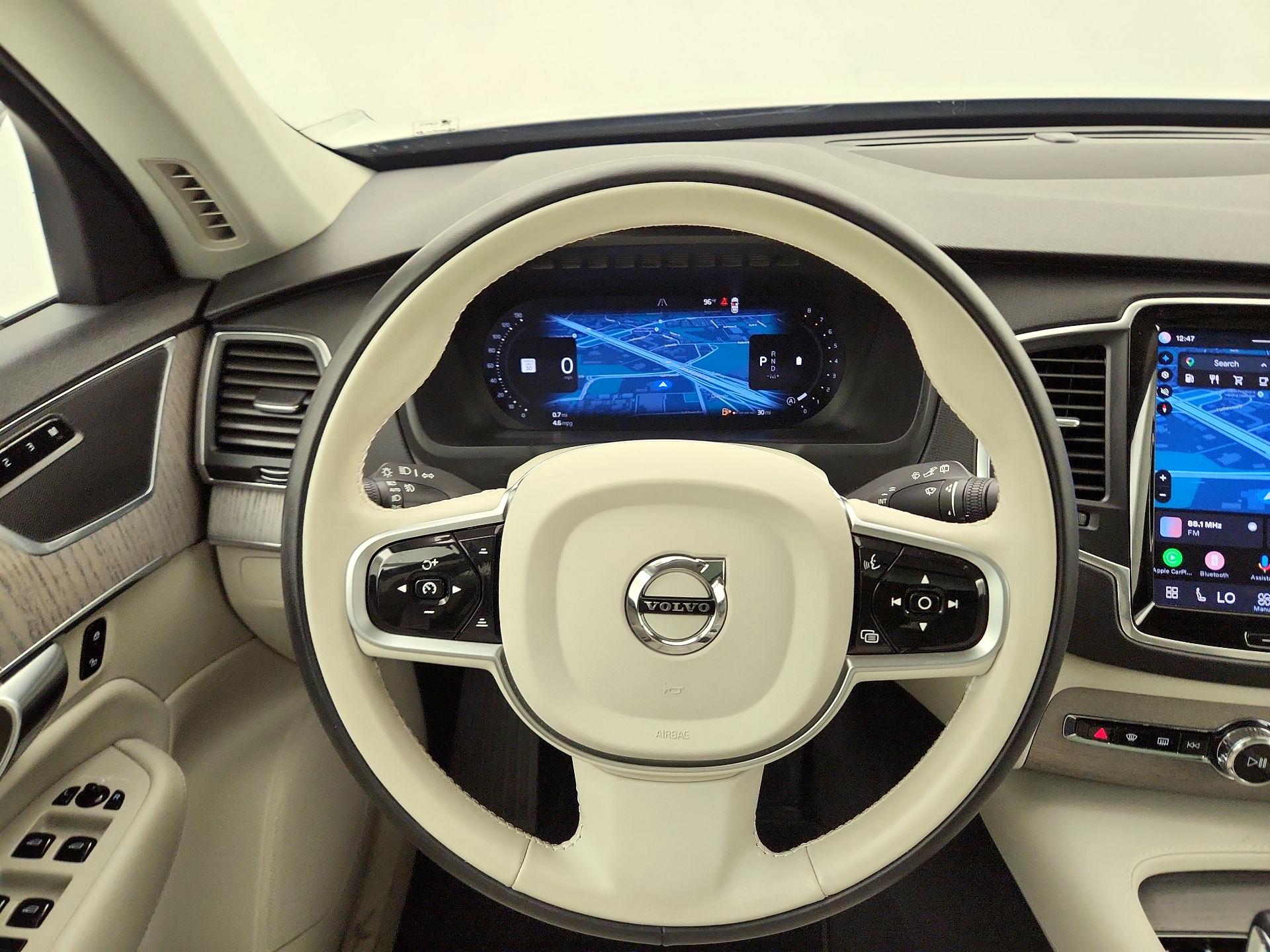 Thumbnail: 2025 Volvo XC90 - 10
