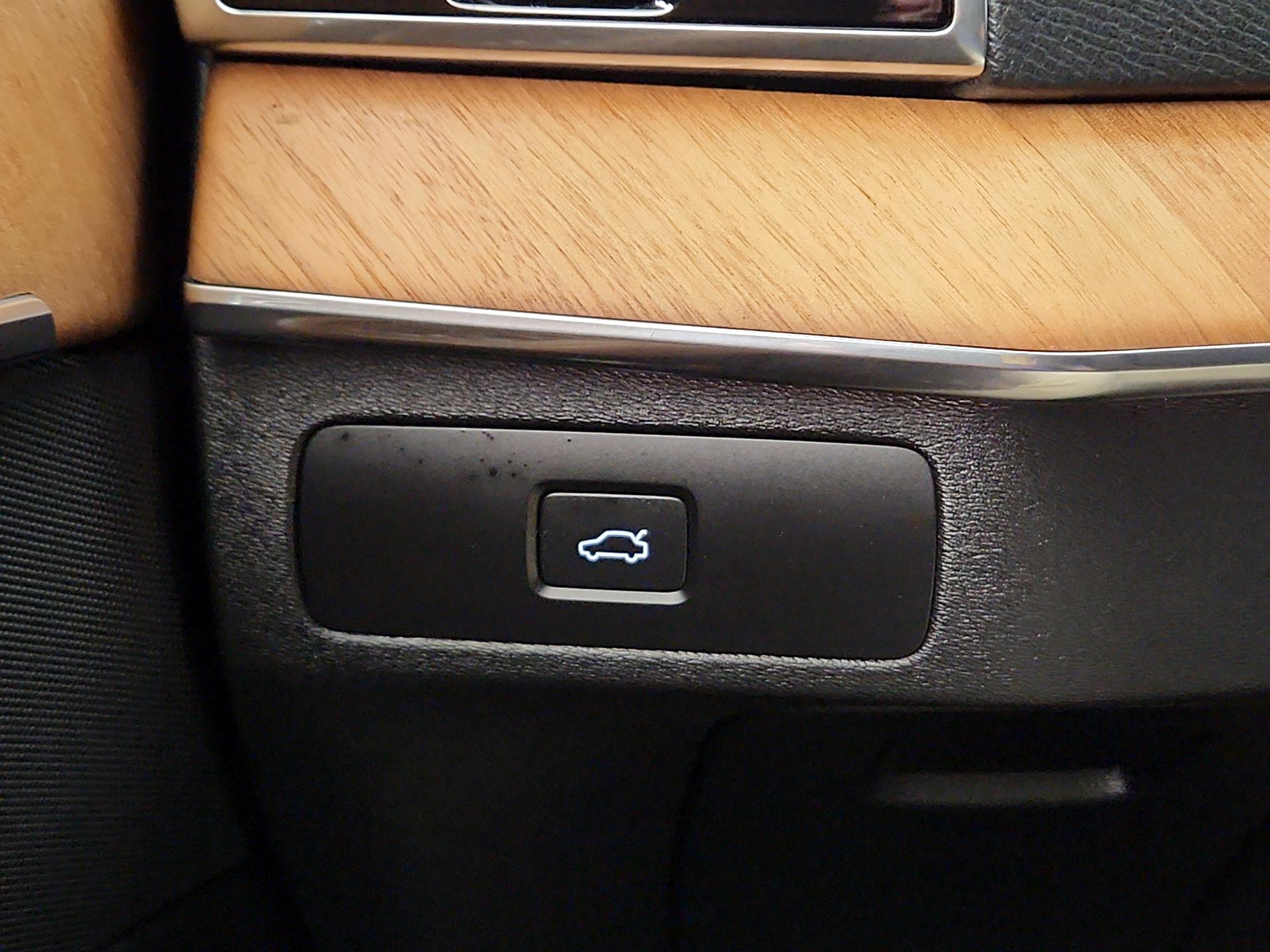Thumbnail: 2023 Volvo XC90 - 13