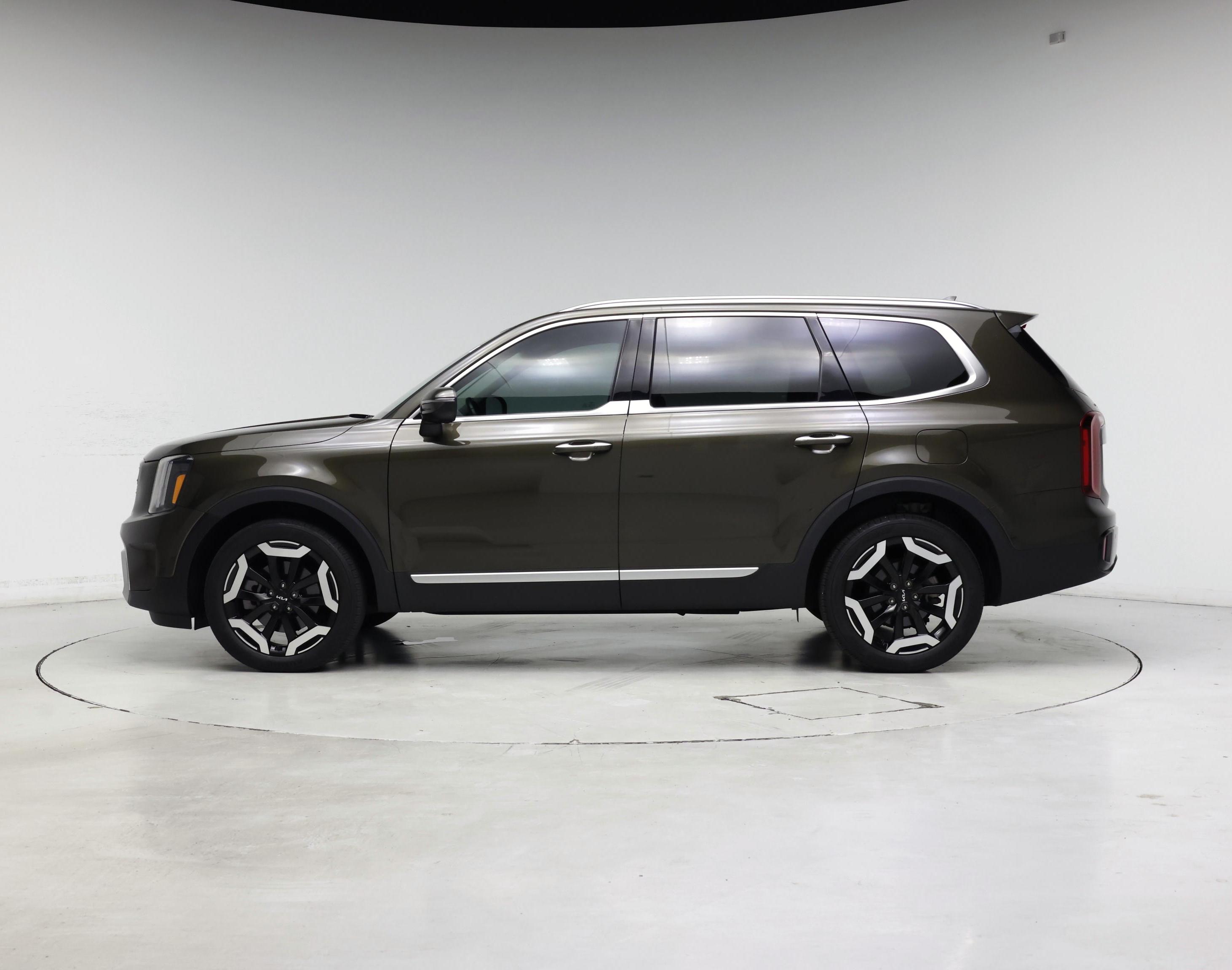 Thumbnail: 2024 Kia Telluride - 3