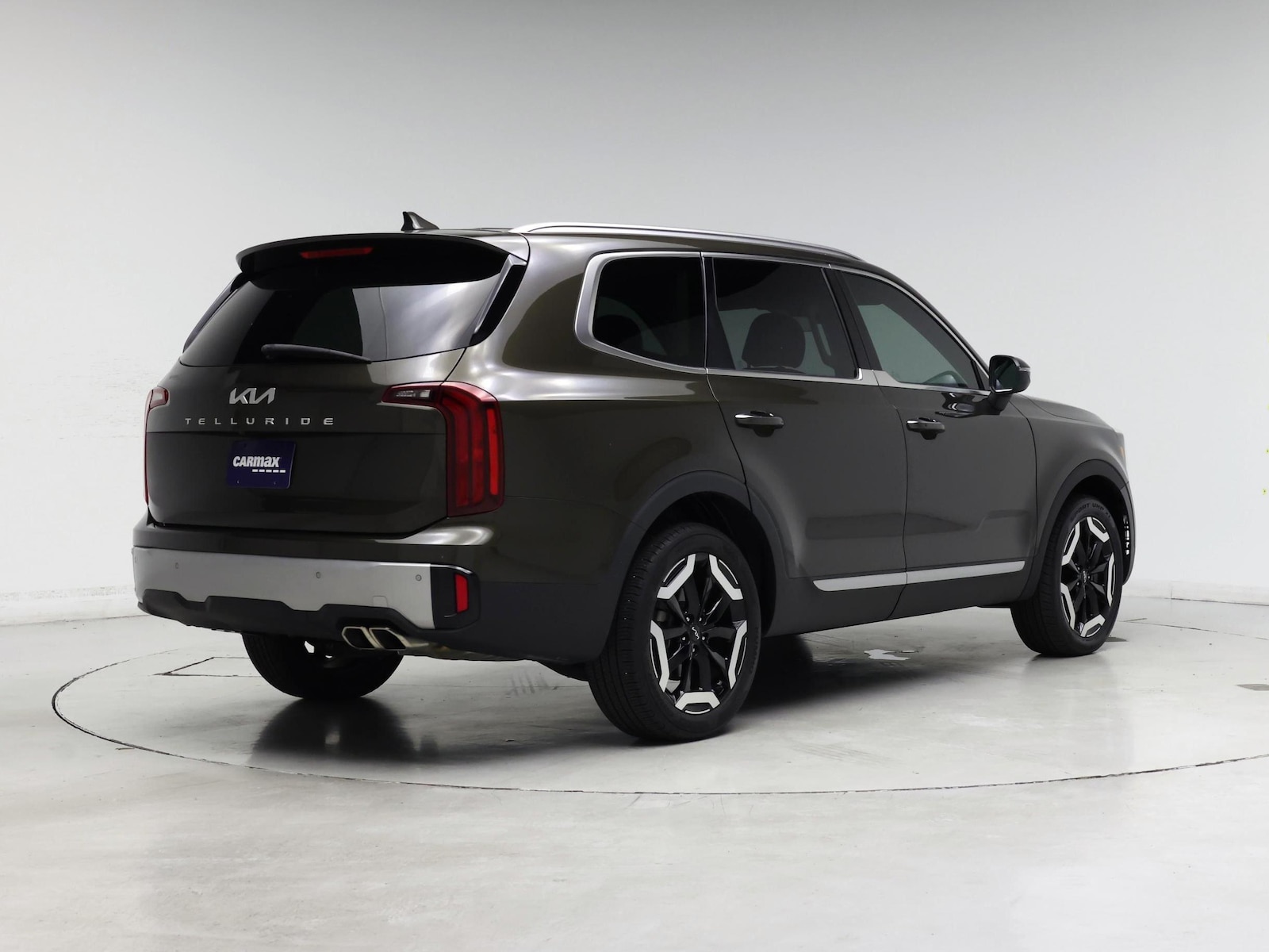 2024 Kia Telluride S - Photo 9