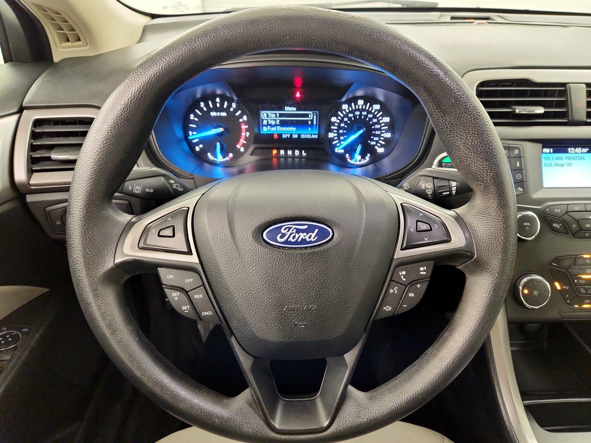 Thumbnail: 2020 Ford Fusion - 10