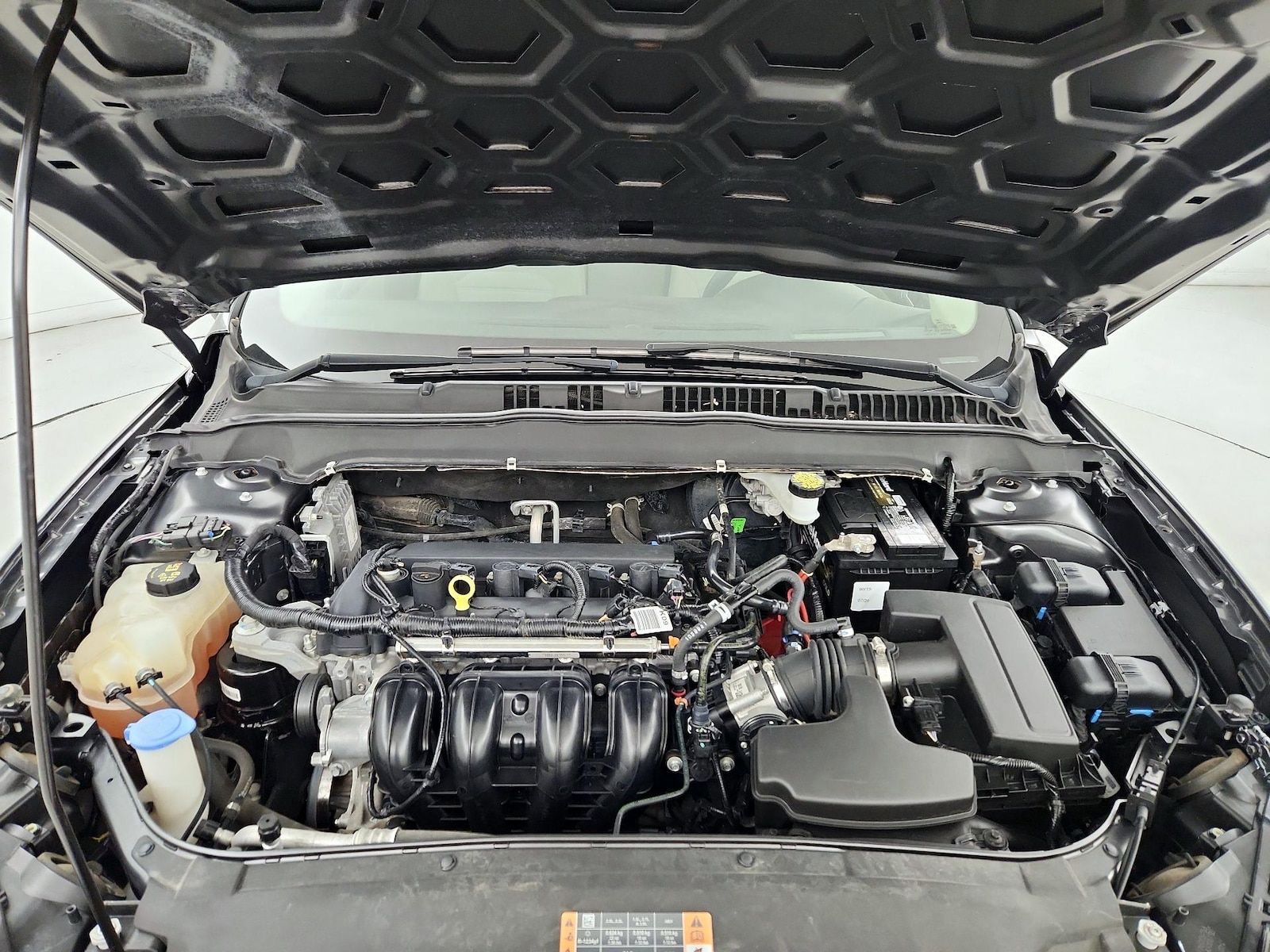 2020 Ford Fusion S - Photo 22