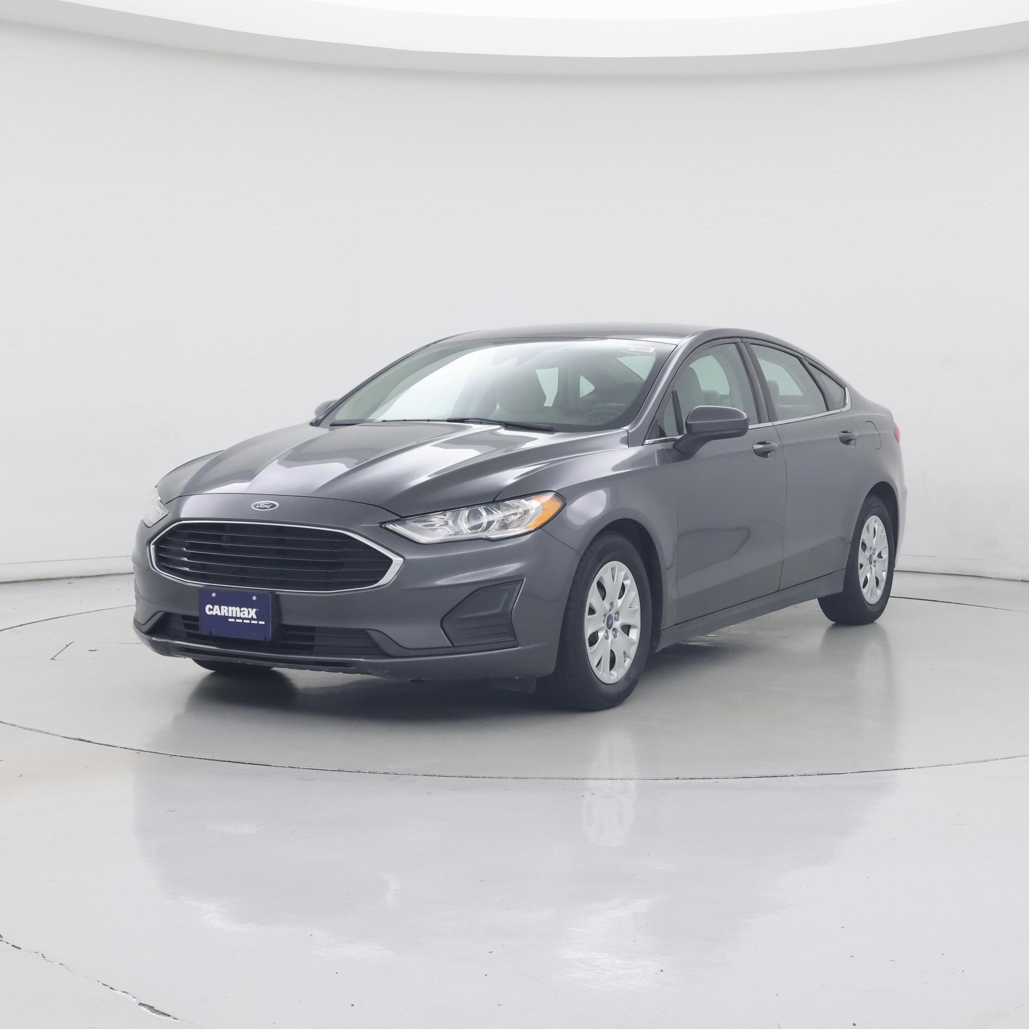 Thumbnail: 2020 Ford Fusion - 4