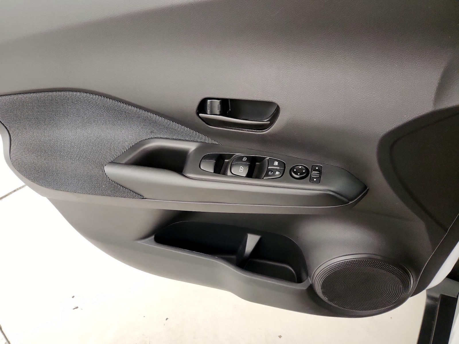 2020 Nissan Kicks S - Photo 13