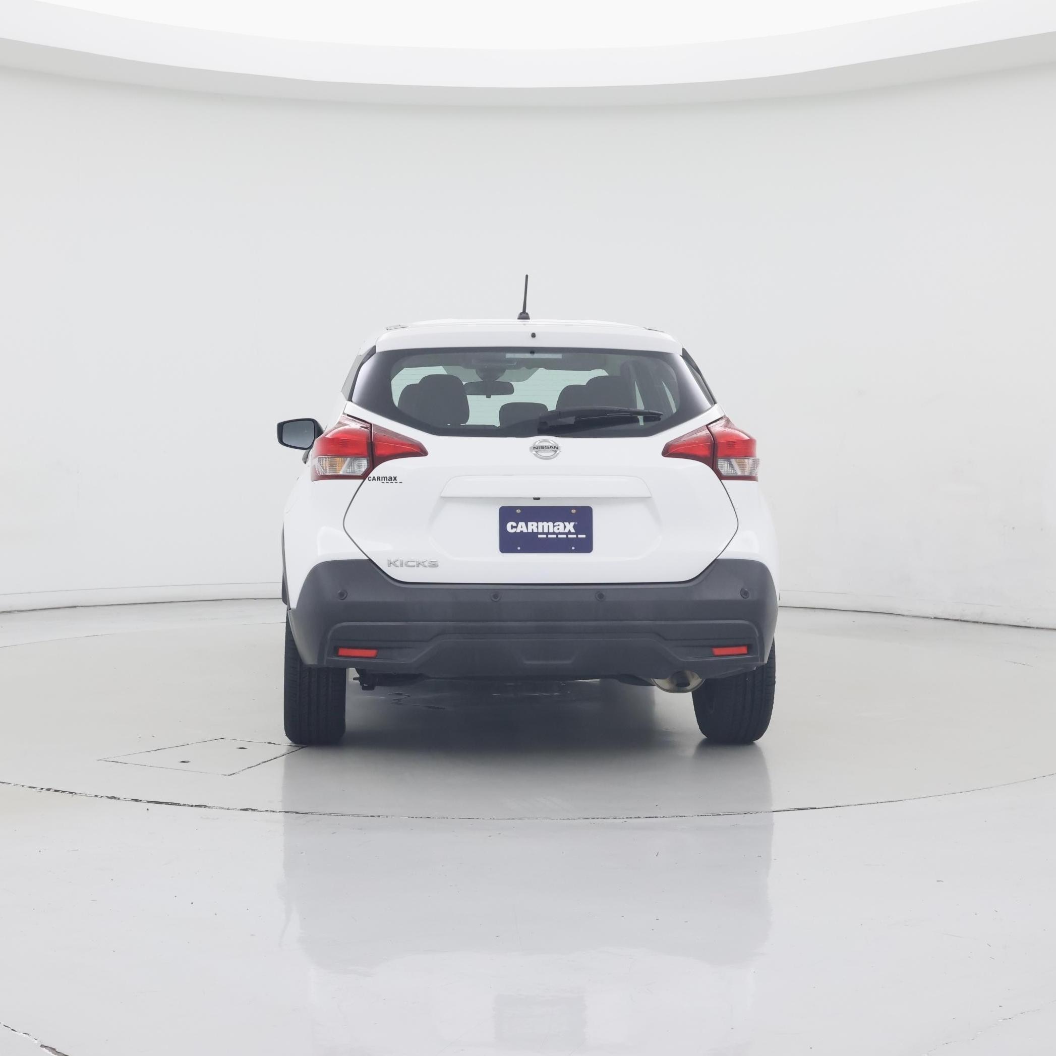 Thumbnail: 2020 Nissan Kicks - 6