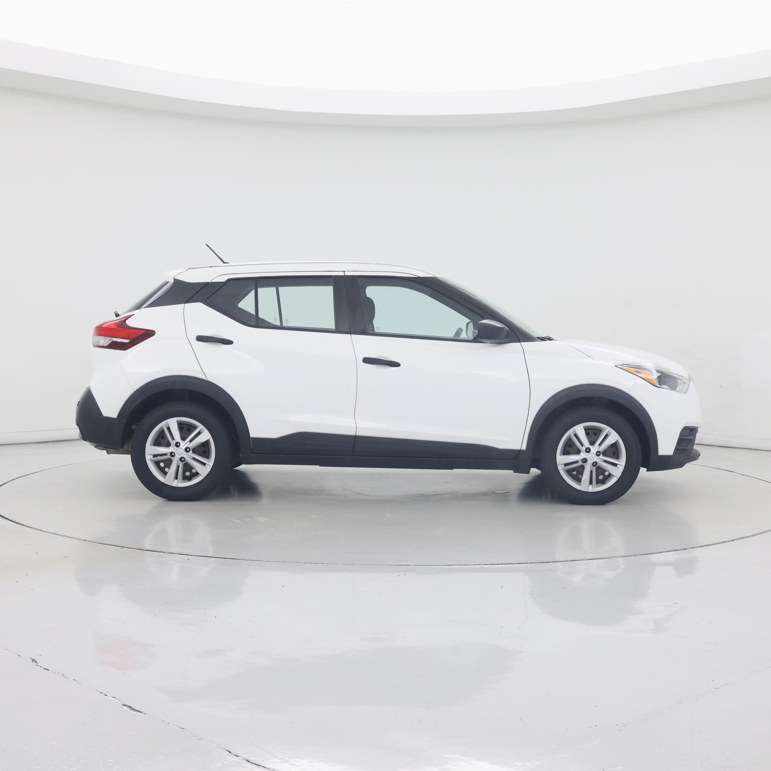 Thumbnail: 2020 Nissan Kicks - 7