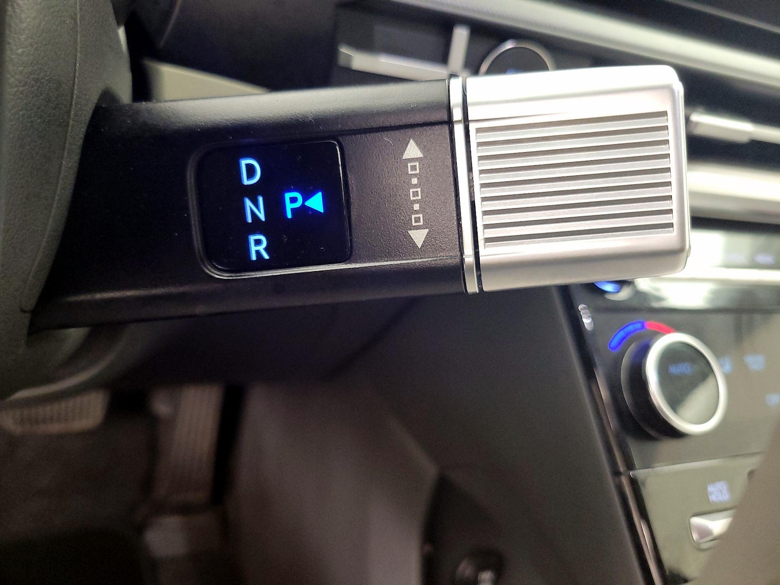 2025 Hyundai Santa Fe SEL - Photo 18