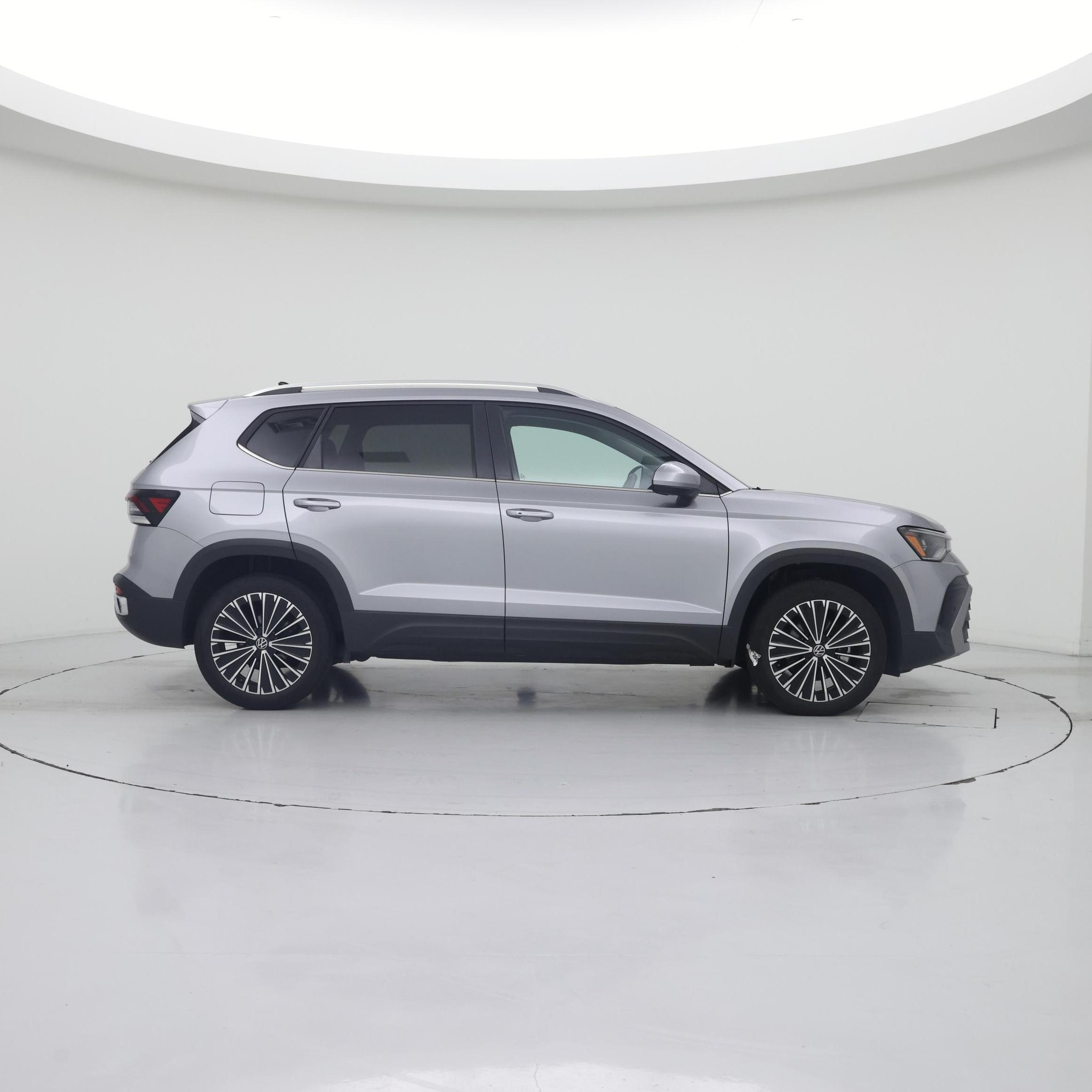 Thumbnail: 2025 Volkswagen Taos - 7