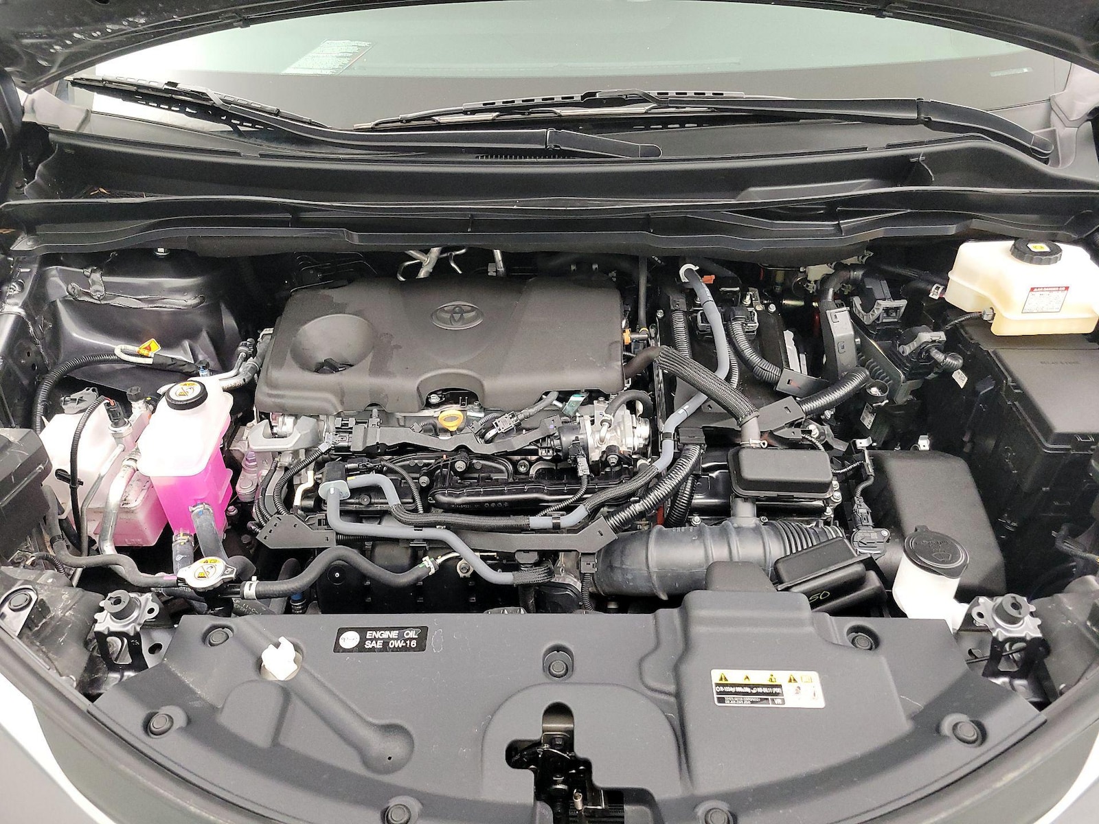 2025 Toyota Sienna LE - Photo 24