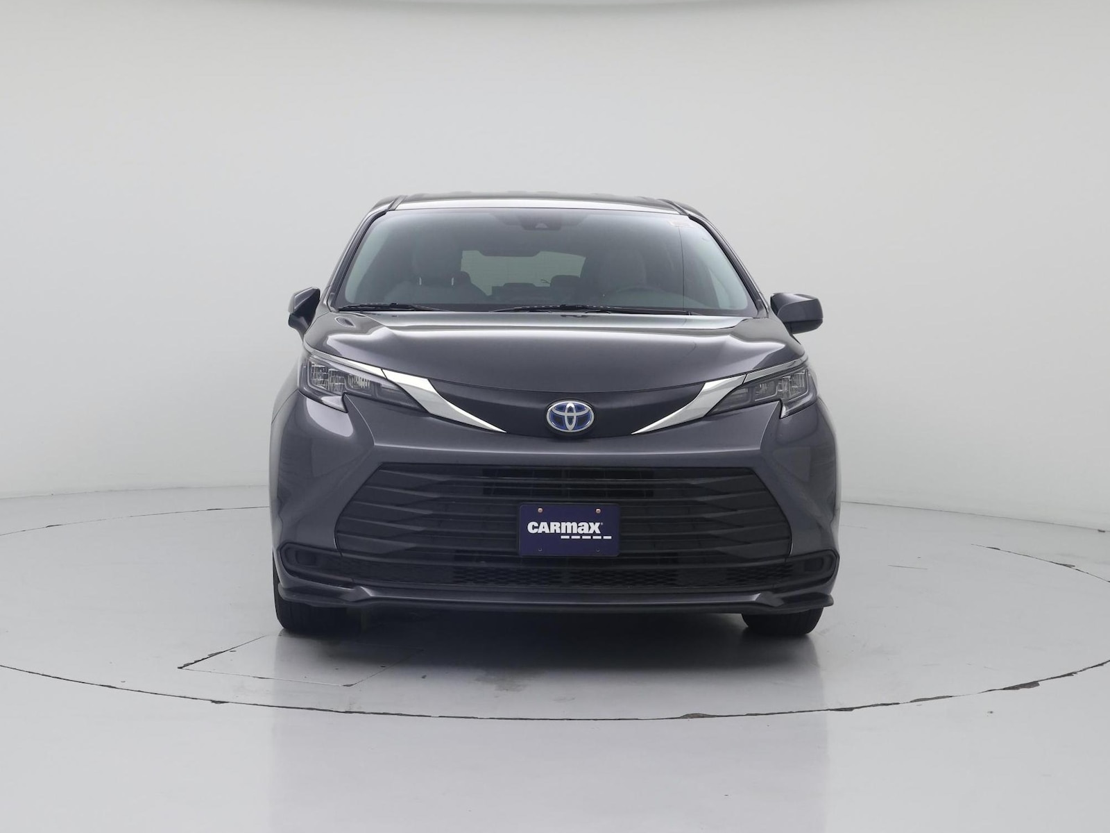 2025 Toyota Sienna LE - Photo 6