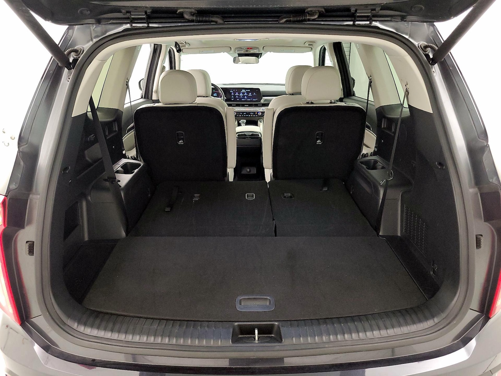 2025 Kia Telluride S - Photo 25
