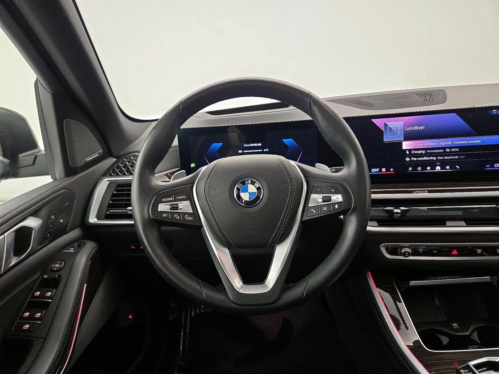 2025 BMW X5 50e - Photo 11