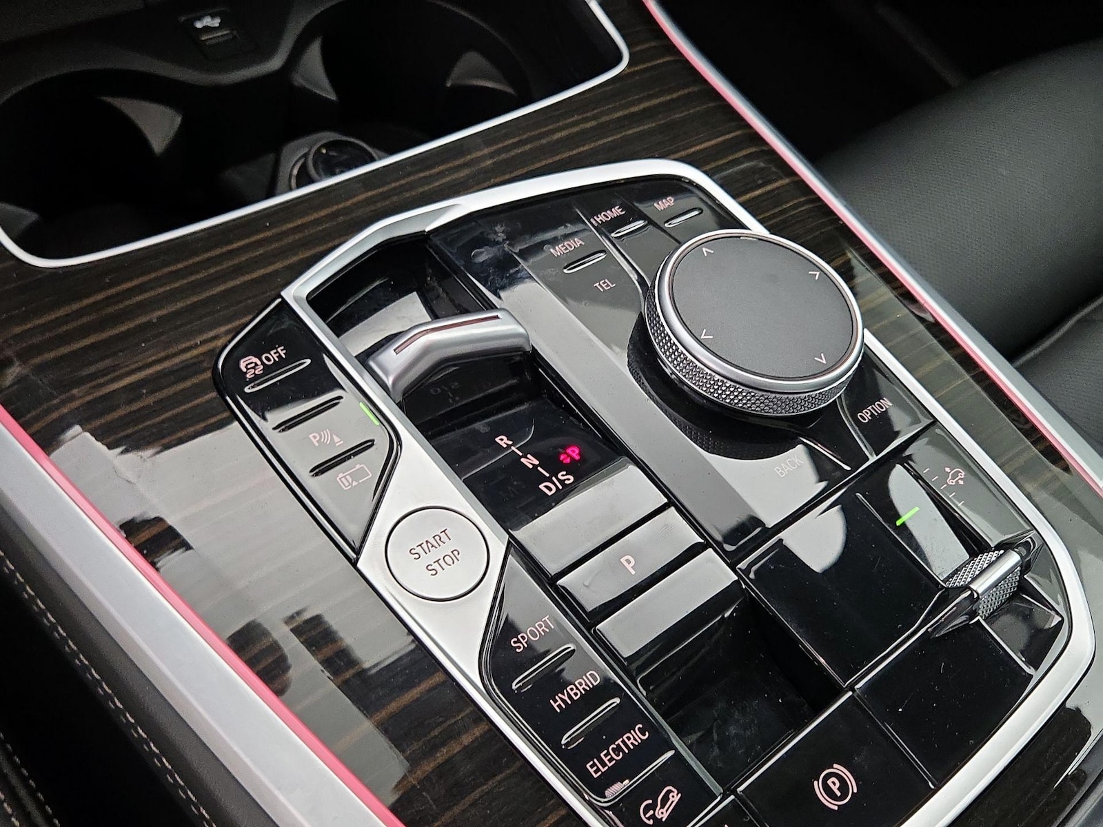 2025 BMW X5 50e - Photo 19