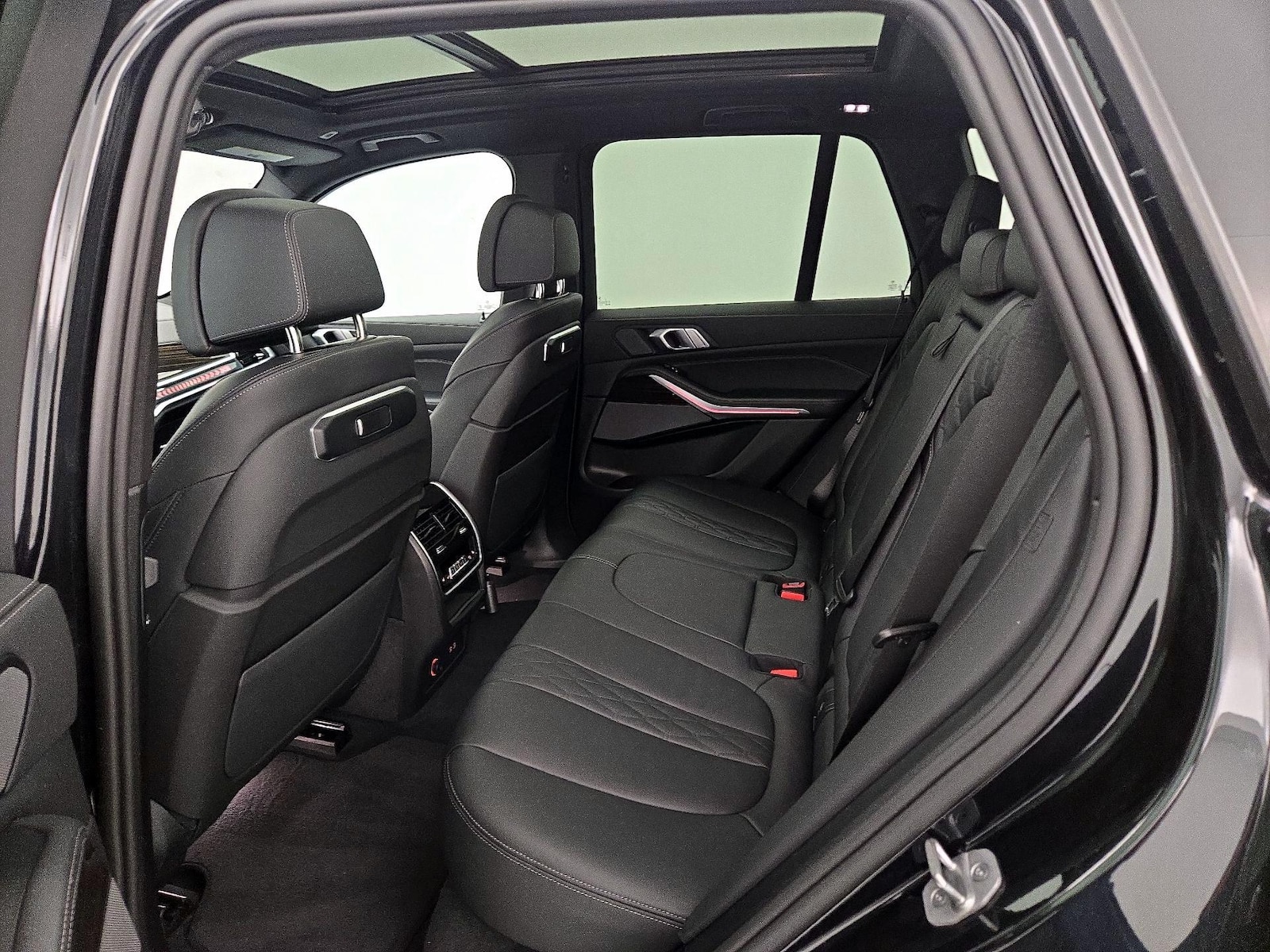 2025 BMW X5 50e - Photo 22