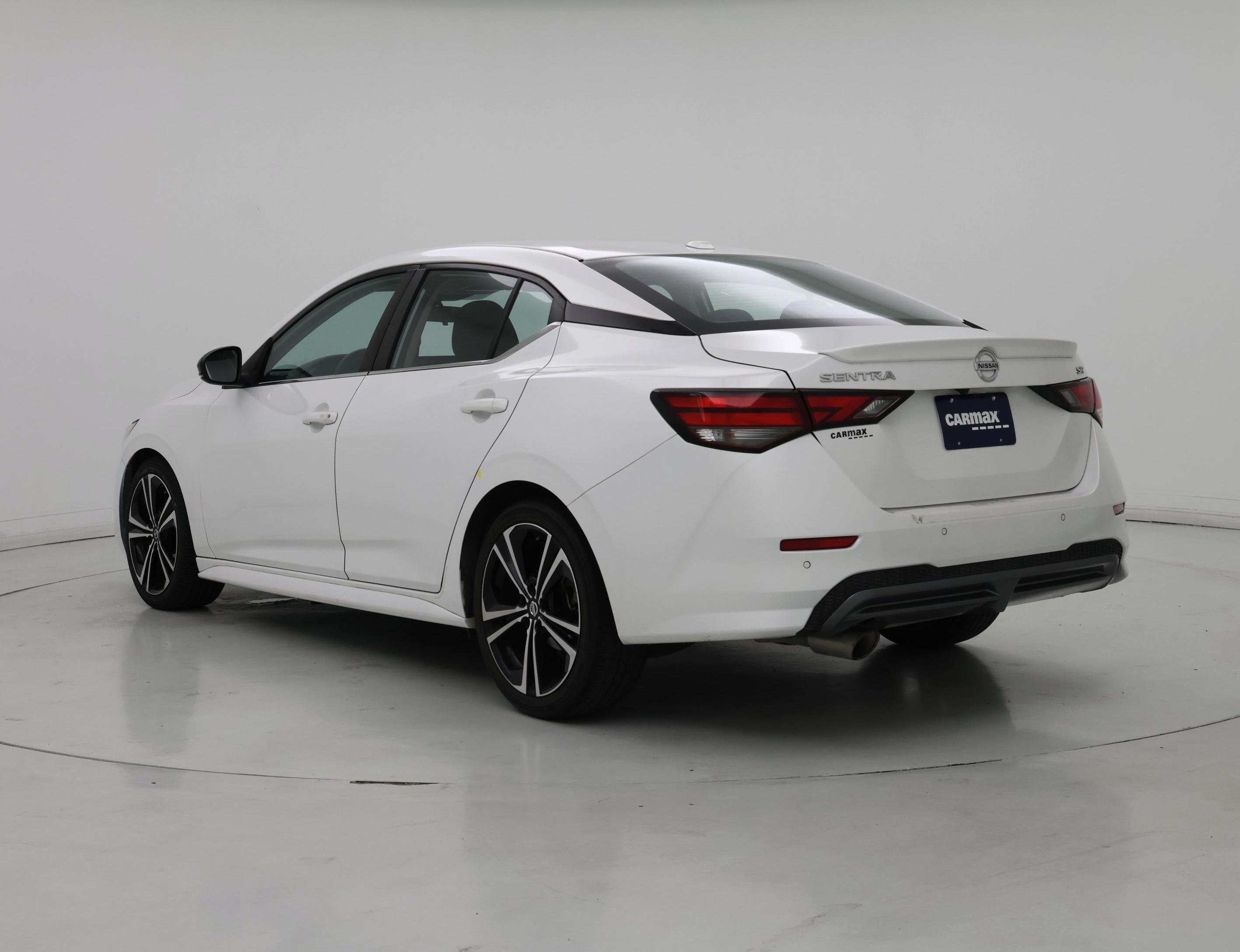 Thumbnail: 2021 Nissan Sentra - 2