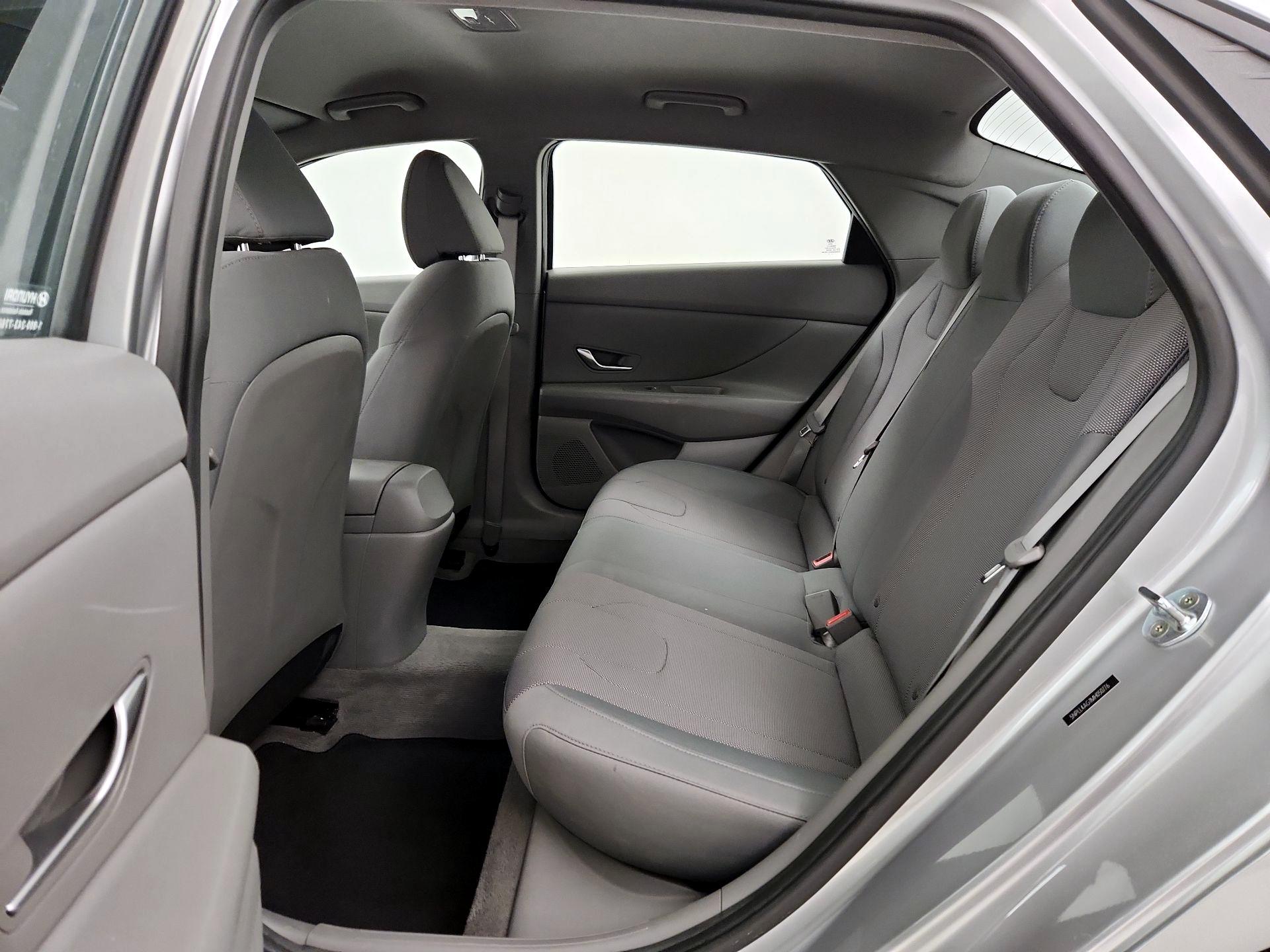 Thumbnail: 2021 Hyundai Elantra - 19