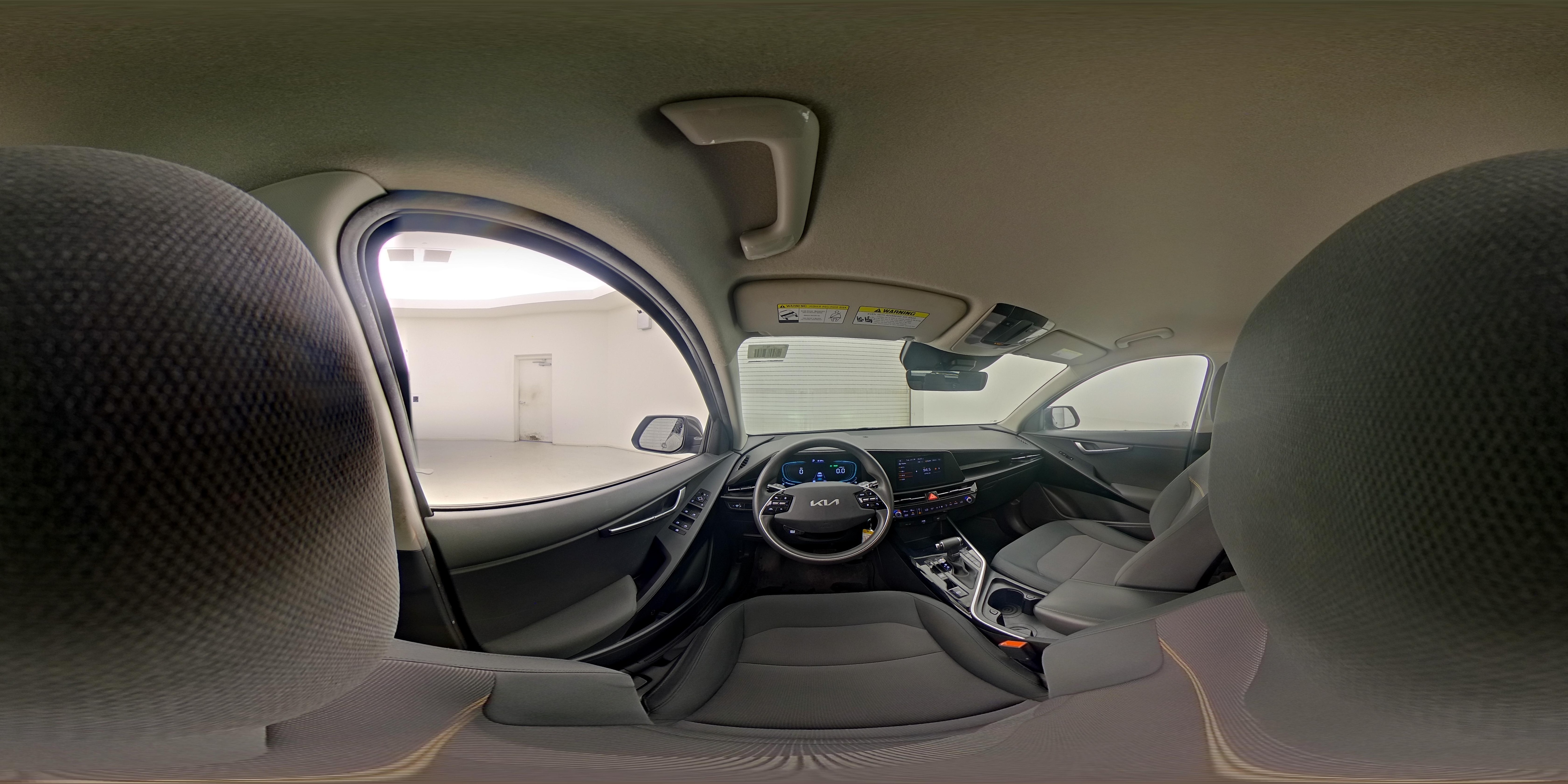 2024 Kia Niro LX - Photo 26