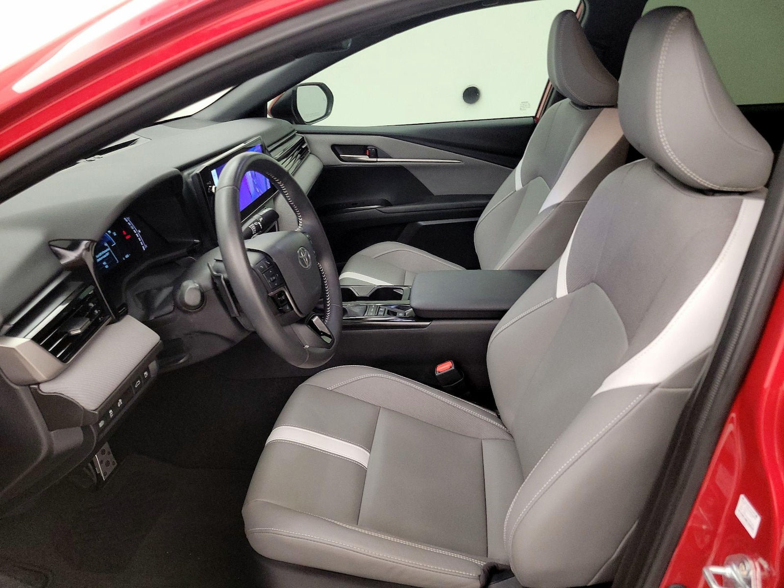 Power Seat(s) & Side Airbags