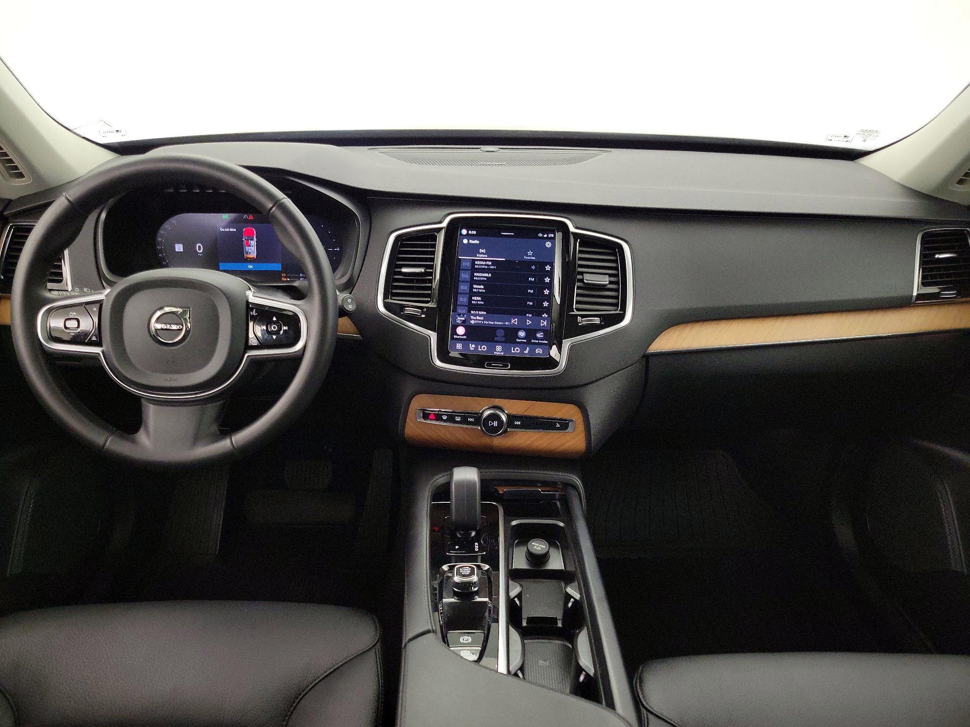 Thumbnail: 2025 Volvo XC90 - 9