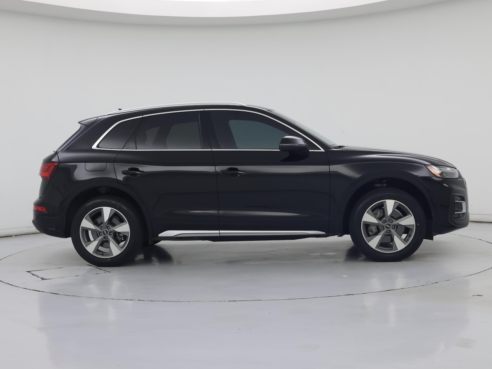 2023 Audi Q5 Premium - Photo 8