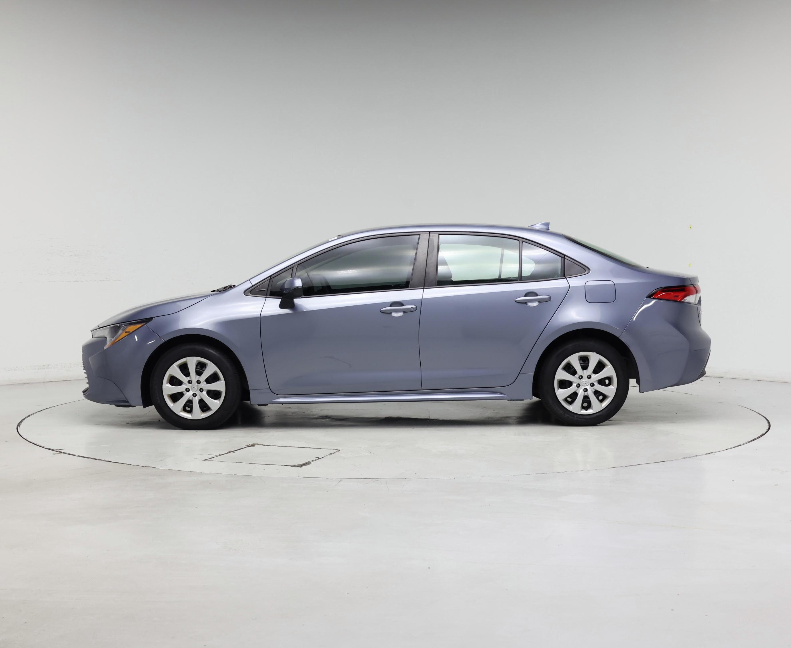 Thumbnail: 2023 Toyota Corolla - 3