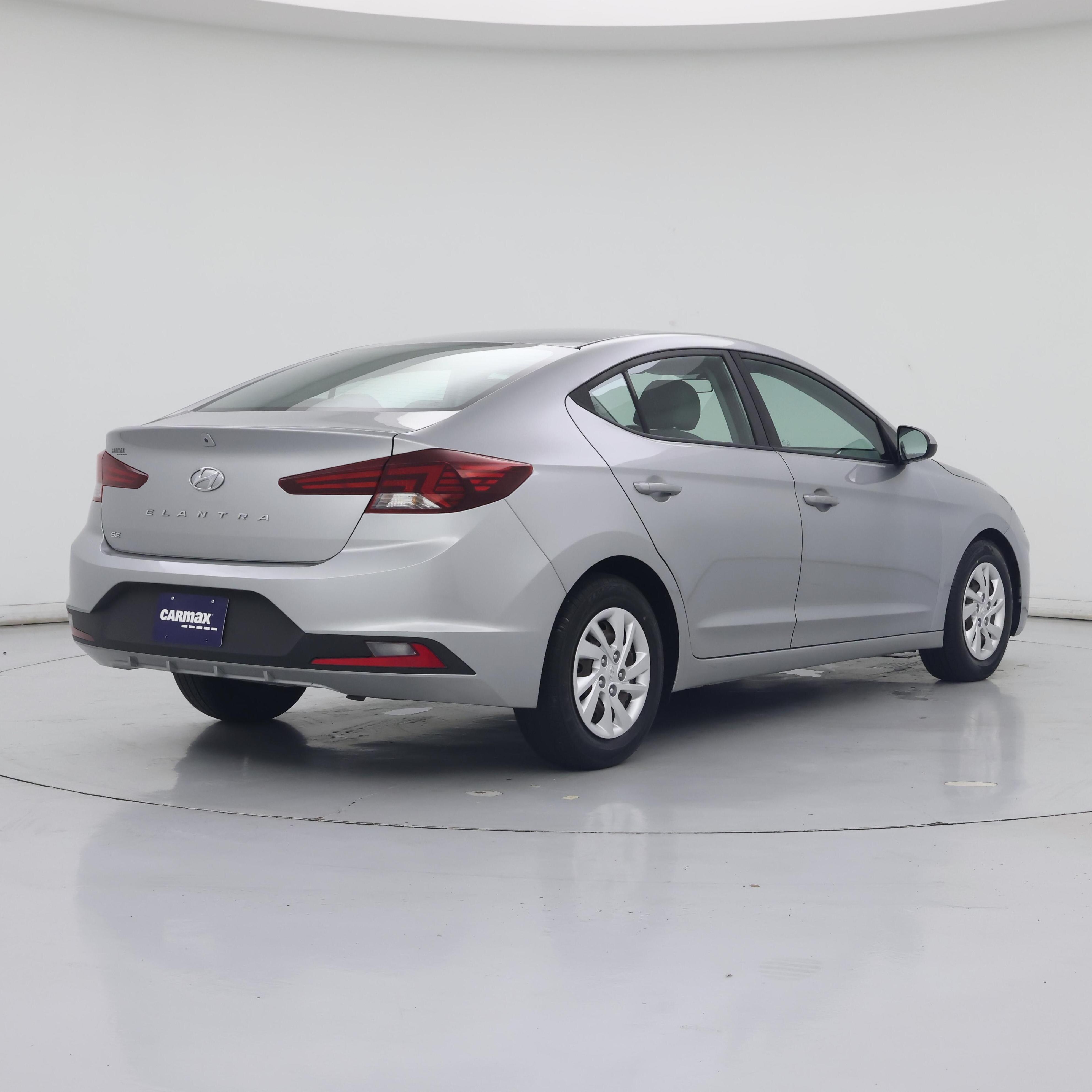 Thumbnail: 2020 Hyundai Elantra - 8