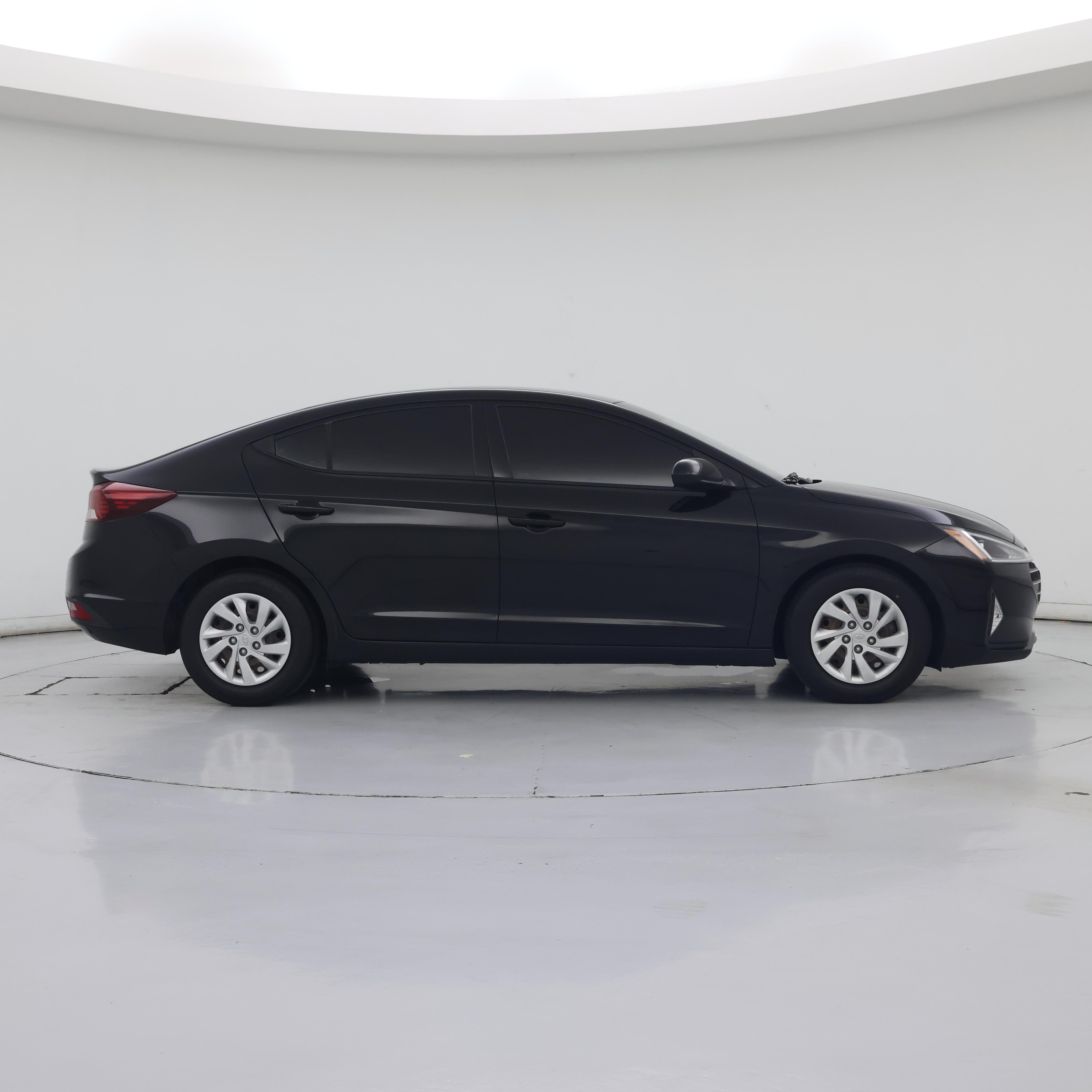 Thumbnail: 2020 Hyundai Elantra - 7