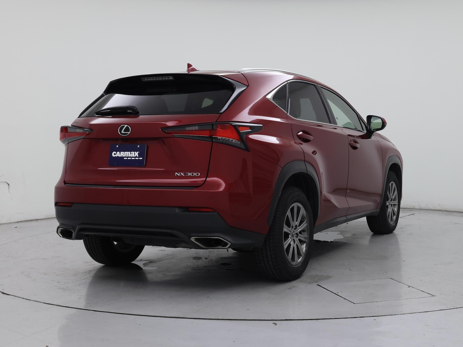 2021 Lexus NX 300 - Photo 9
