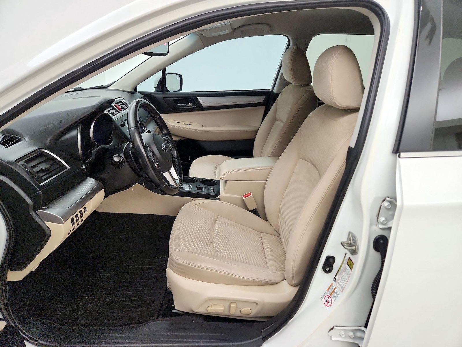 2016 Subaru Outback Premium - Photo 12