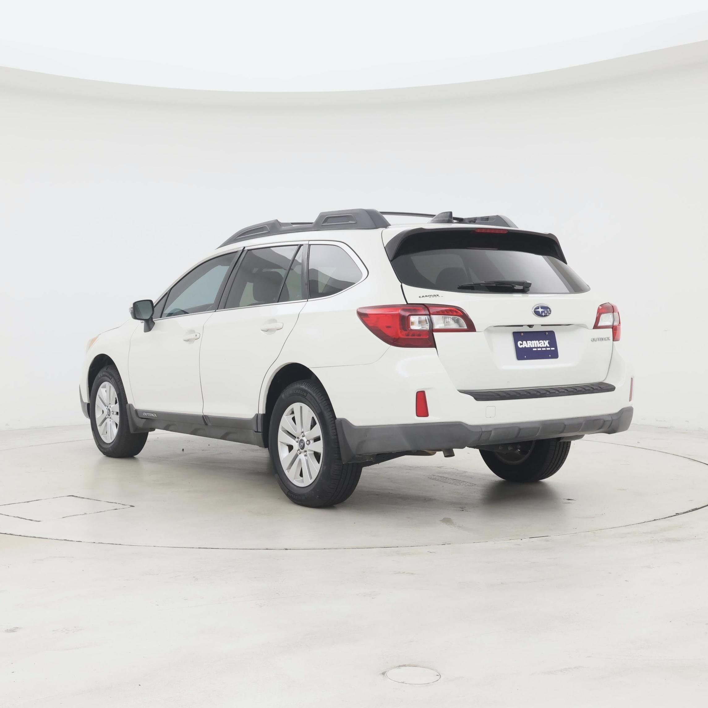 Thumbnail: 2016 Subaru Outback - 2