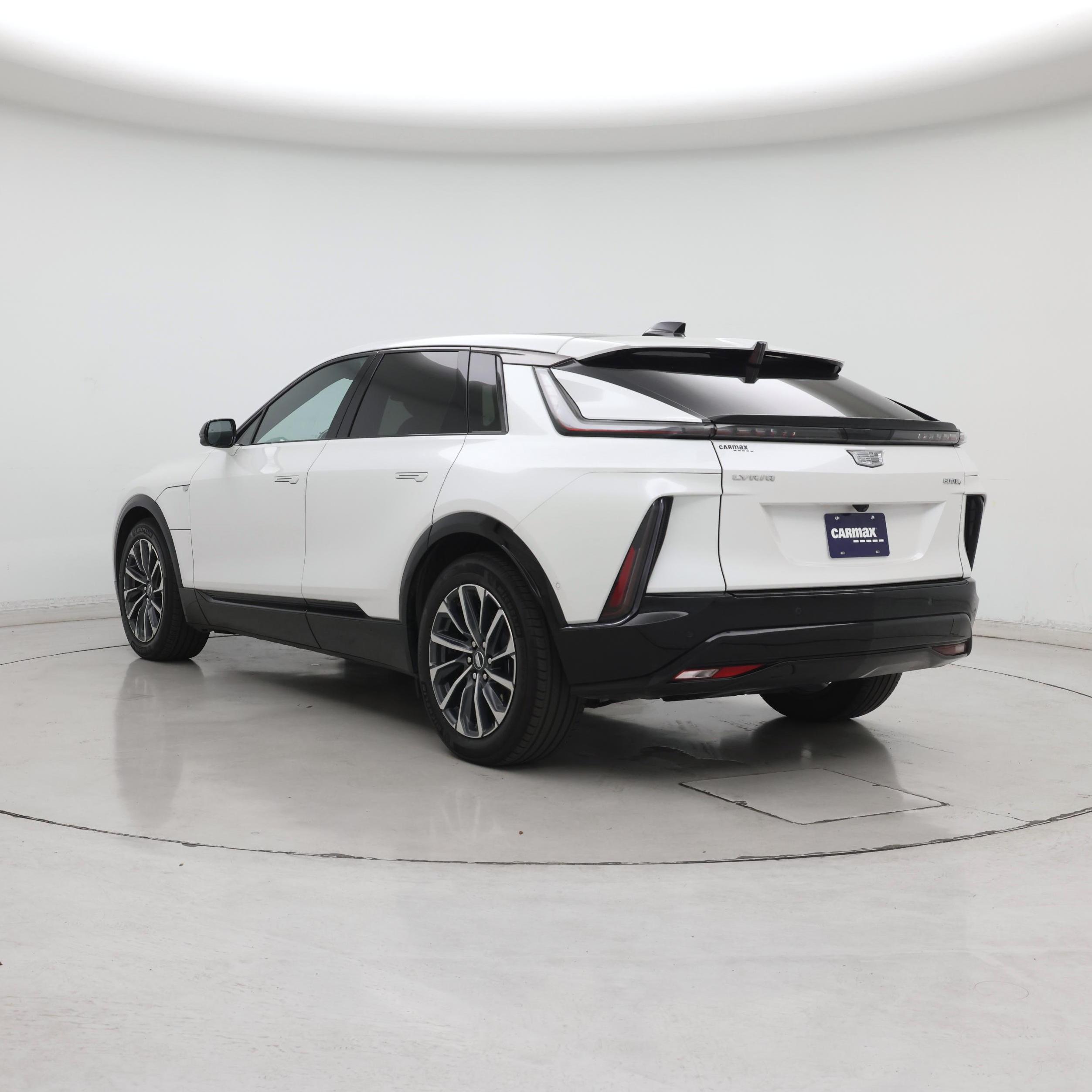 Thumbnail: 2024 Cadillac Lyriq - 2