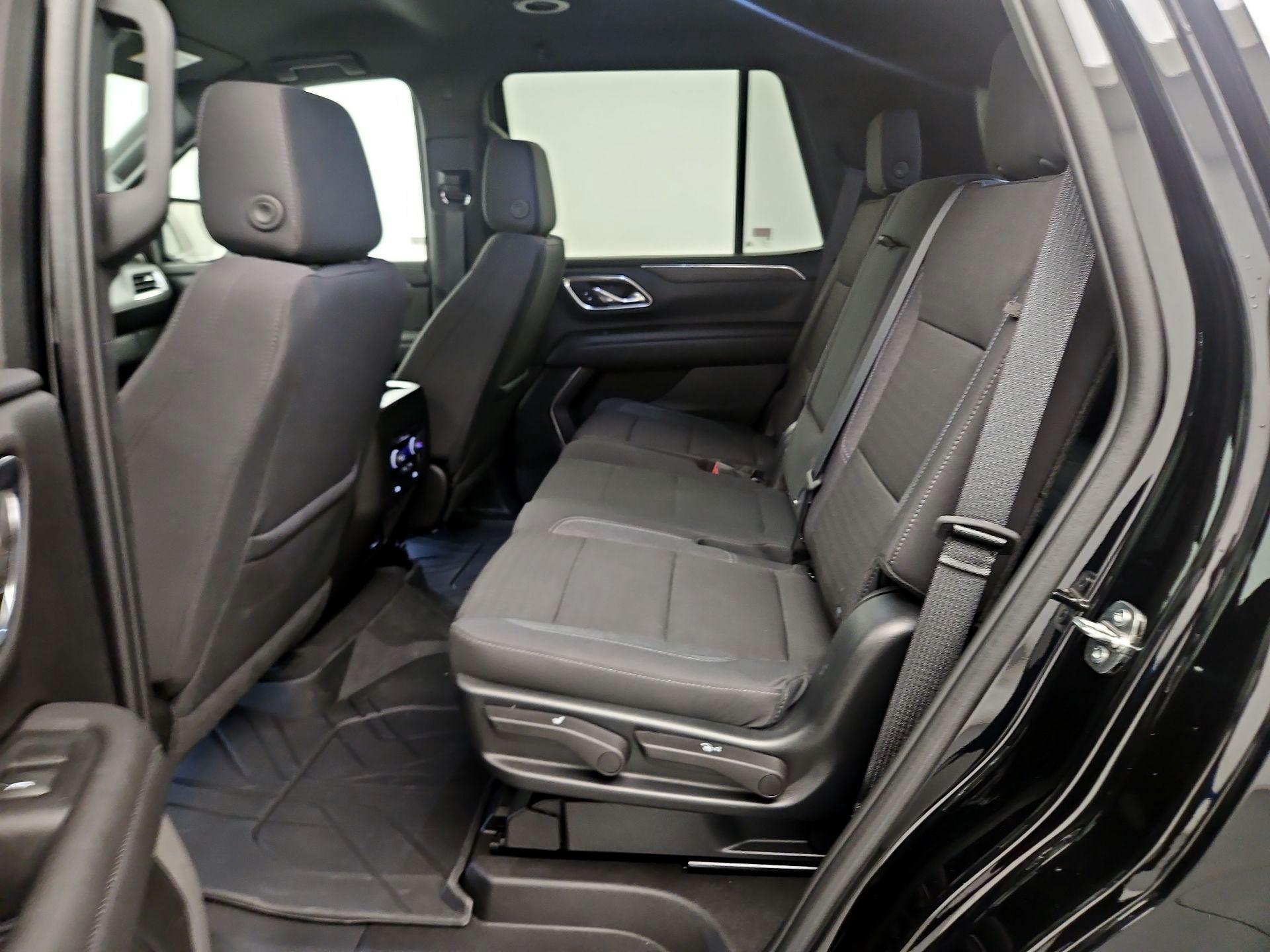 Thumbnail: 2024 Chevrolet Tahoe - 17