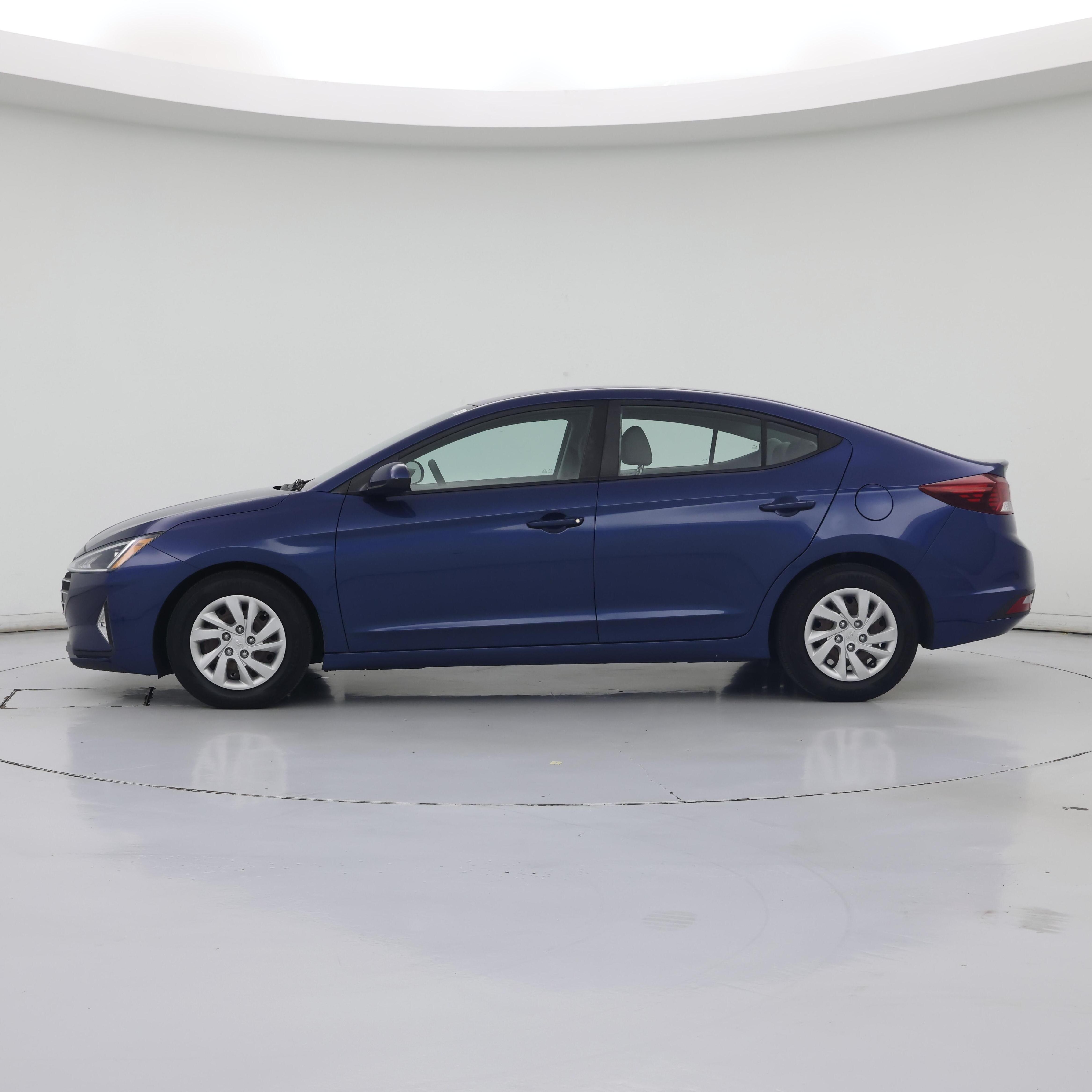 Thumbnail: 2020 Hyundai Elantra - 3