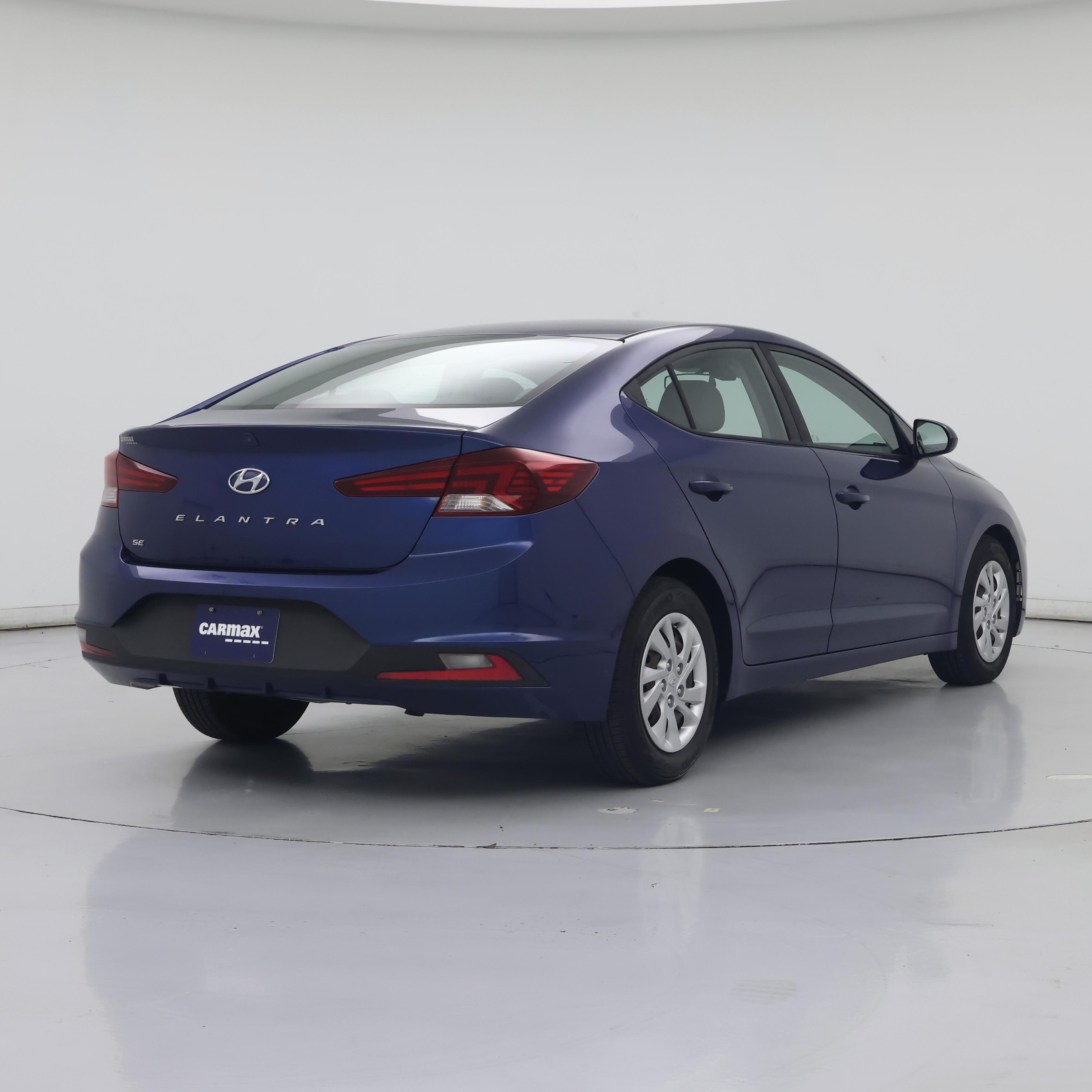 Thumbnail: 2020 Hyundai Elantra - 8