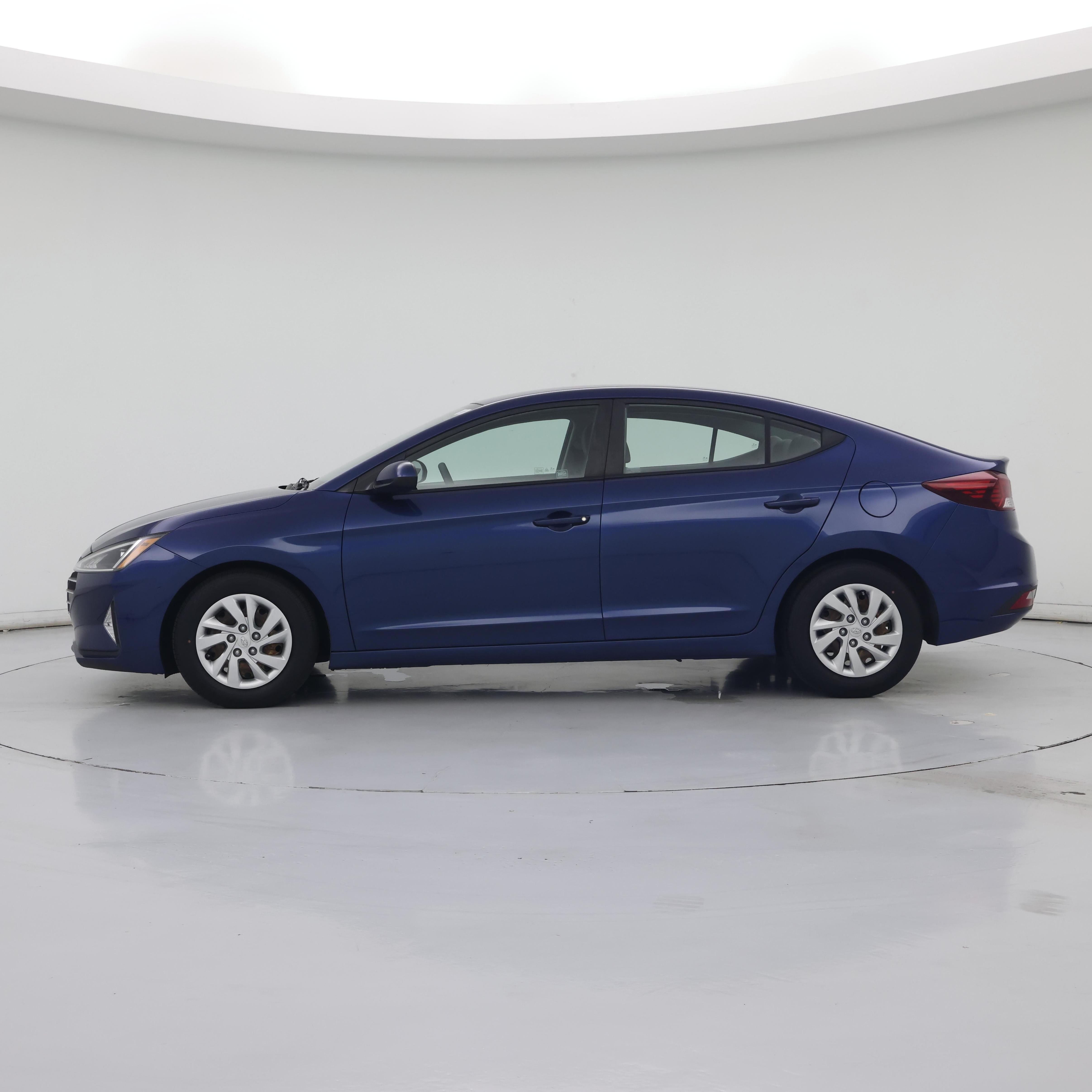 Thumbnail: 2020 Hyundai Elantra - 3