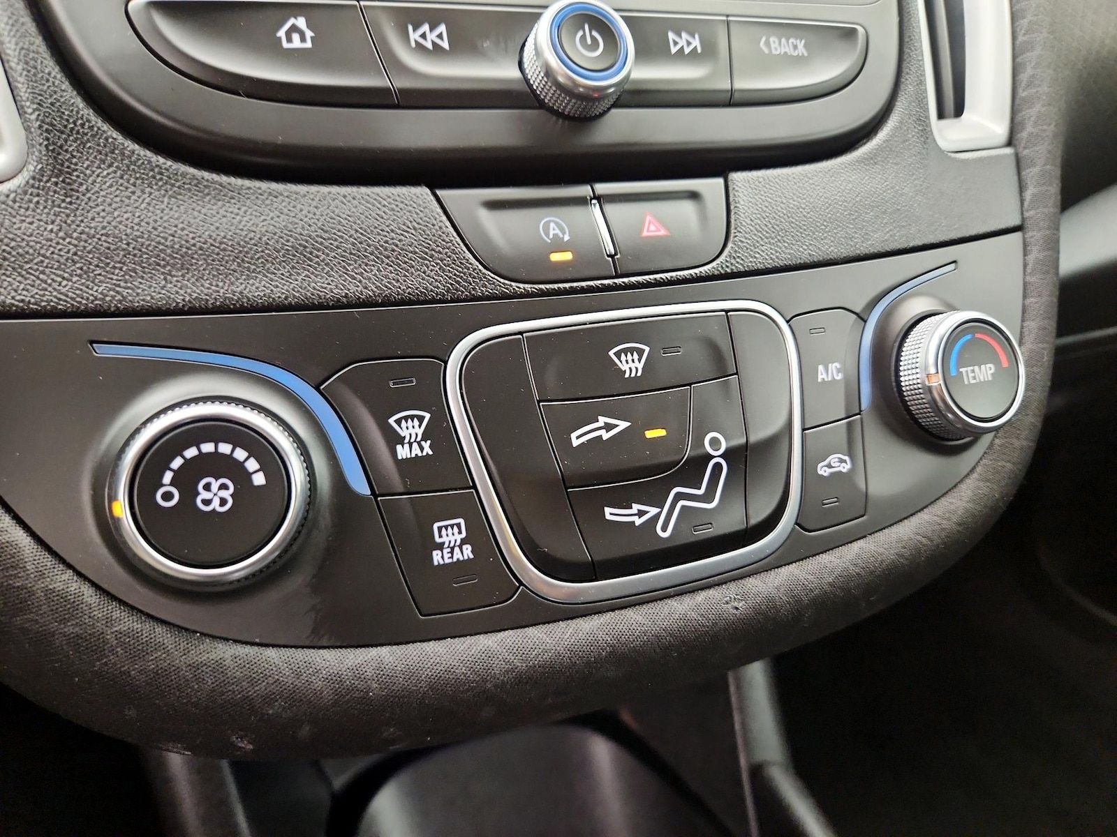 2020 Chevrolet Malibu 1LS - Photo 17