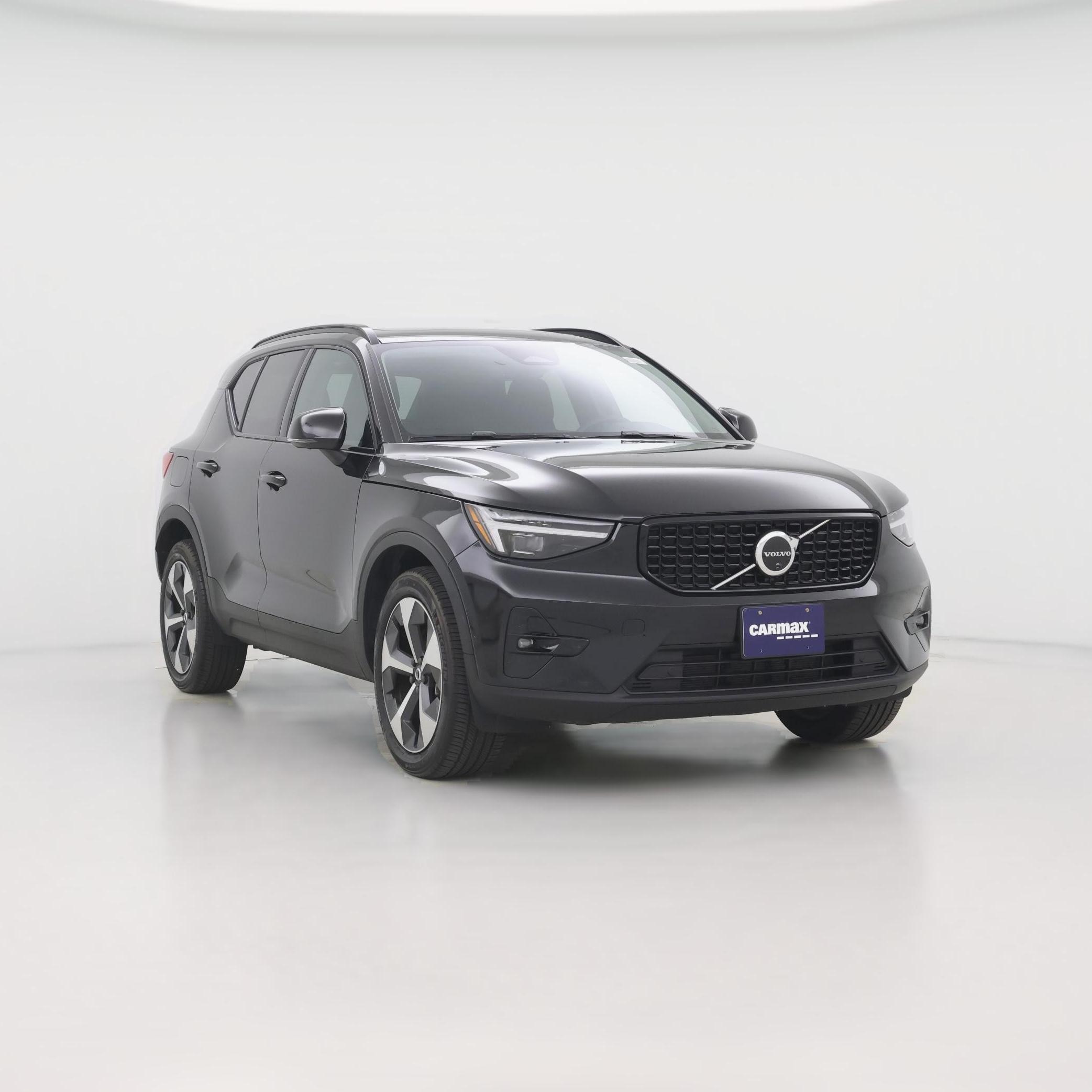 Thumbnail: 2026 Volvo XC40 - 1