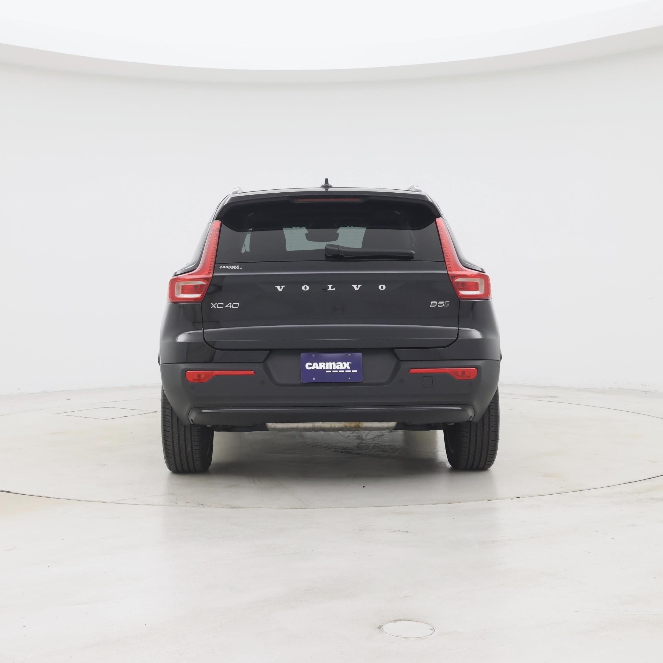 Thumbnail: 2026 Volvo XC40 - 6