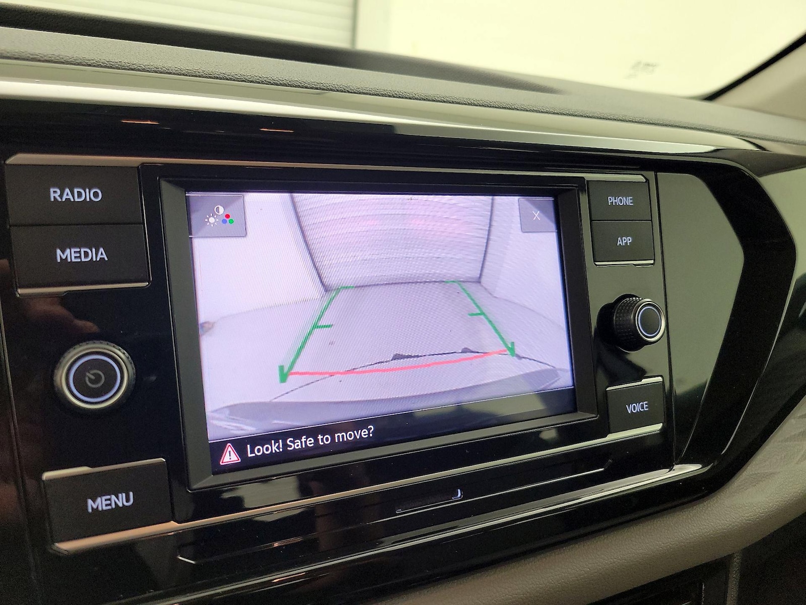 2024 Volkswagen Taos S - Photo 15