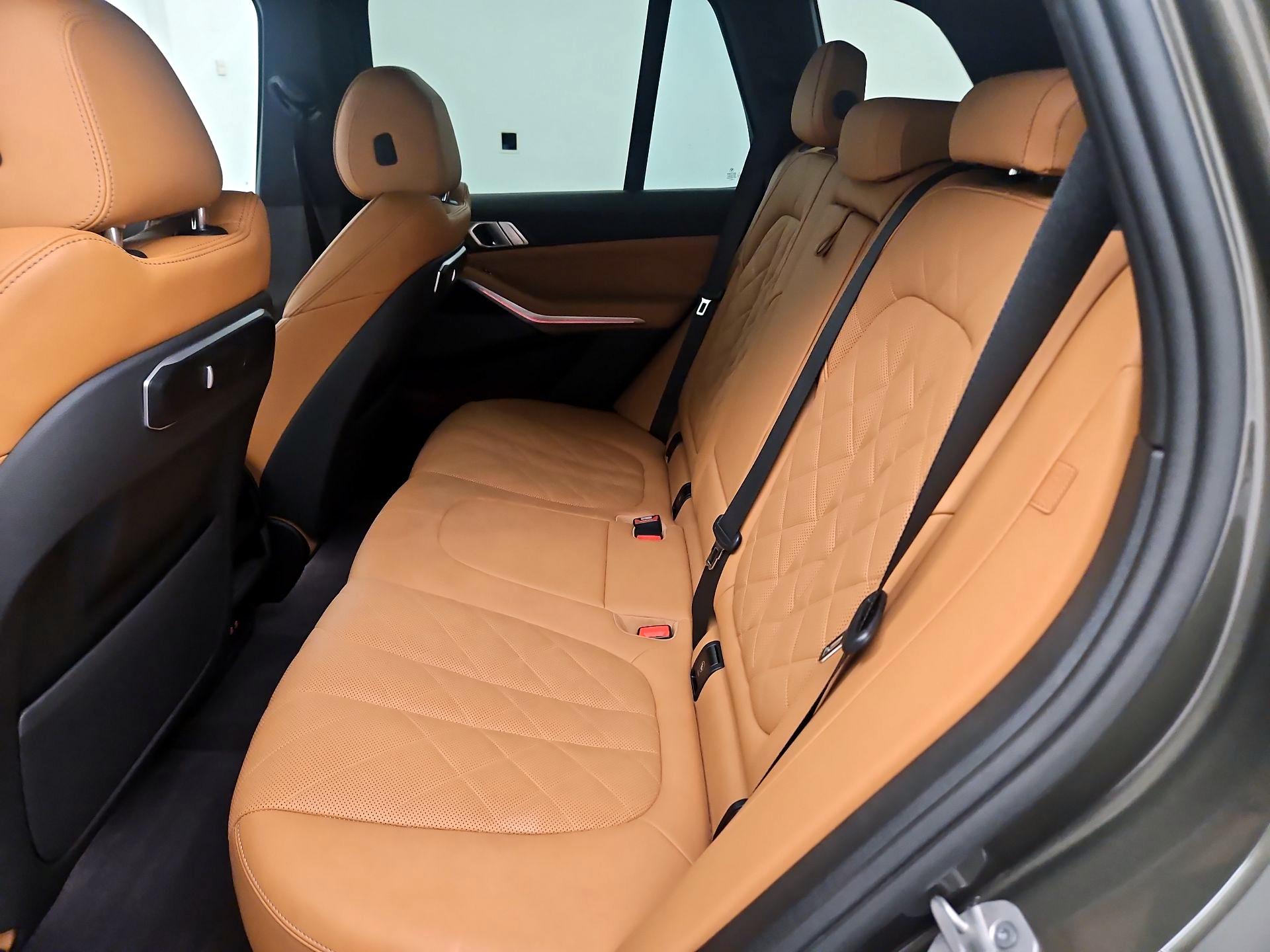 Thumbnail: 2024 BMW X5 - 19