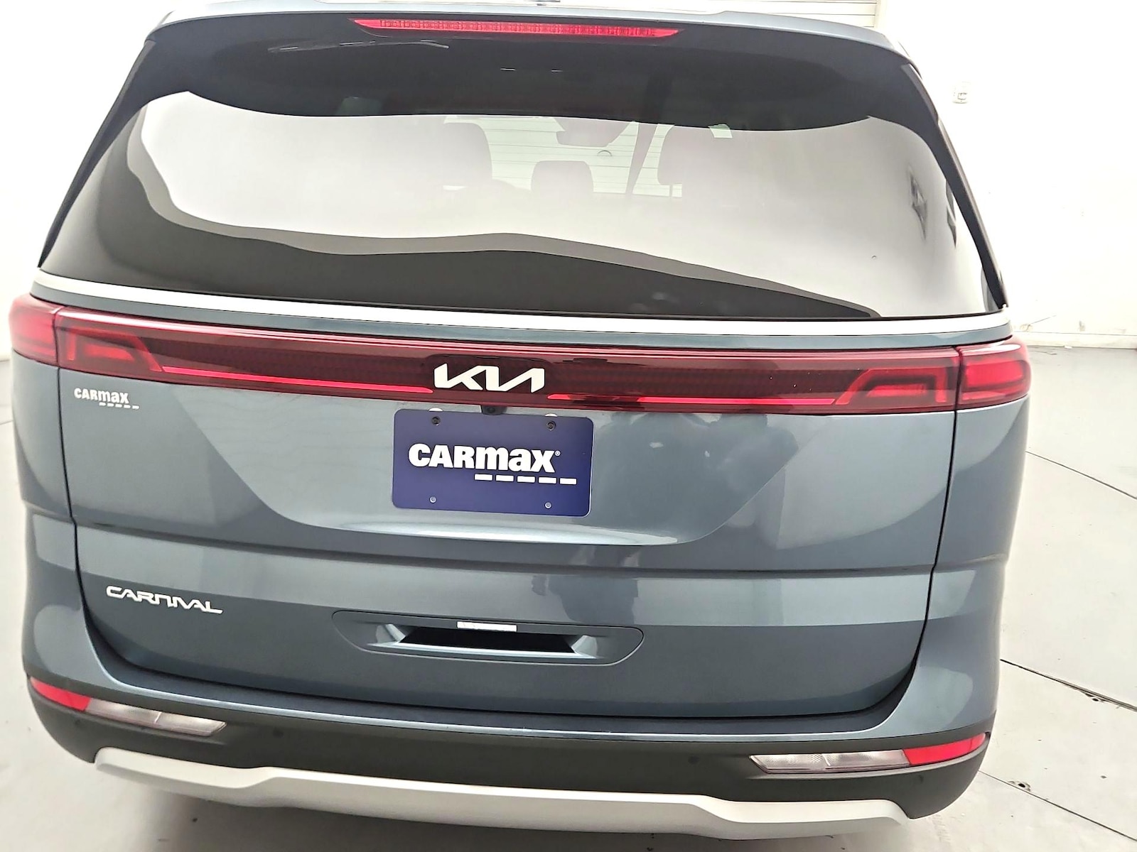 2024 Kia Carnival EX - Photo 6